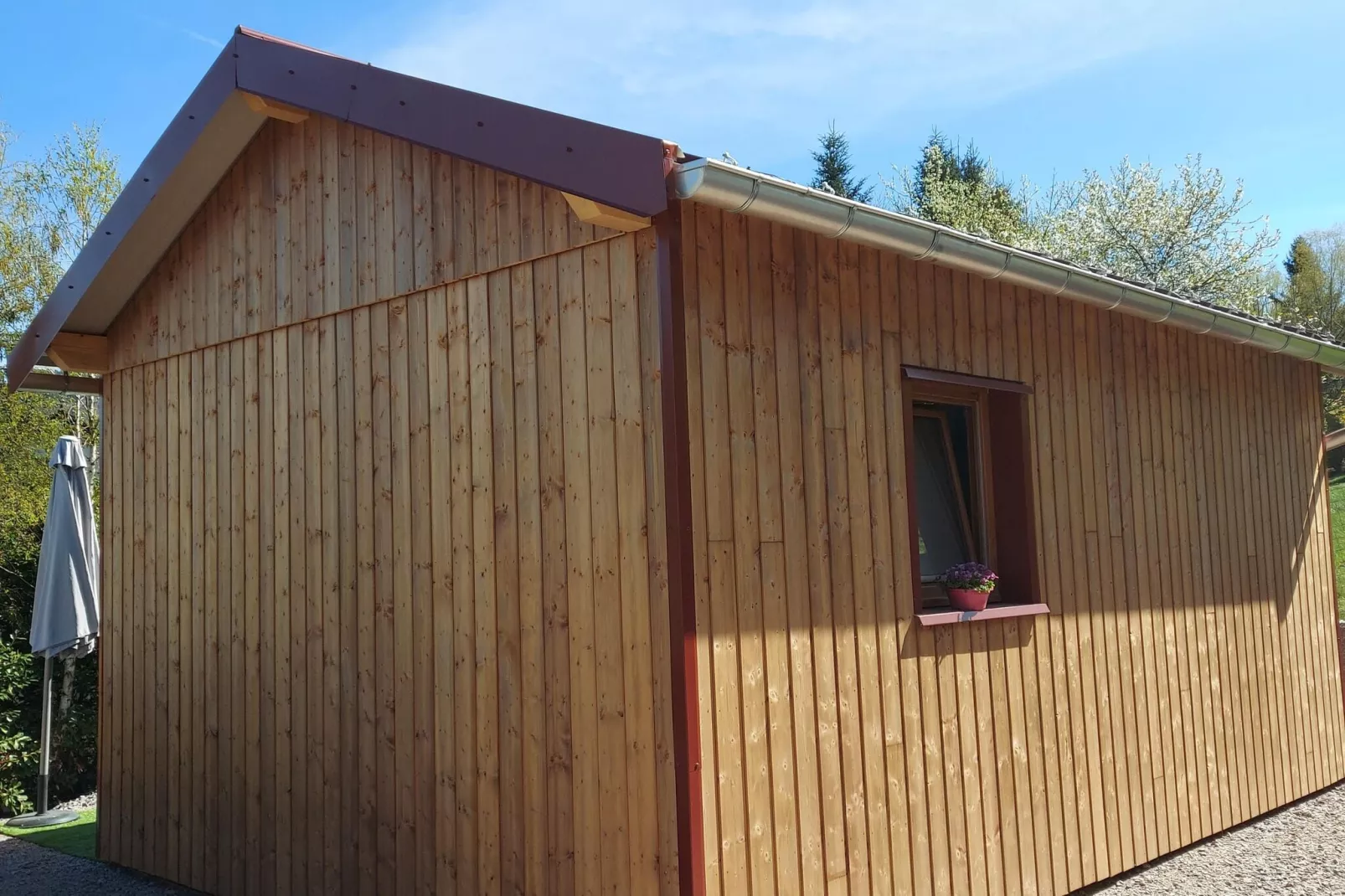 La Salamandre-Exterior summer