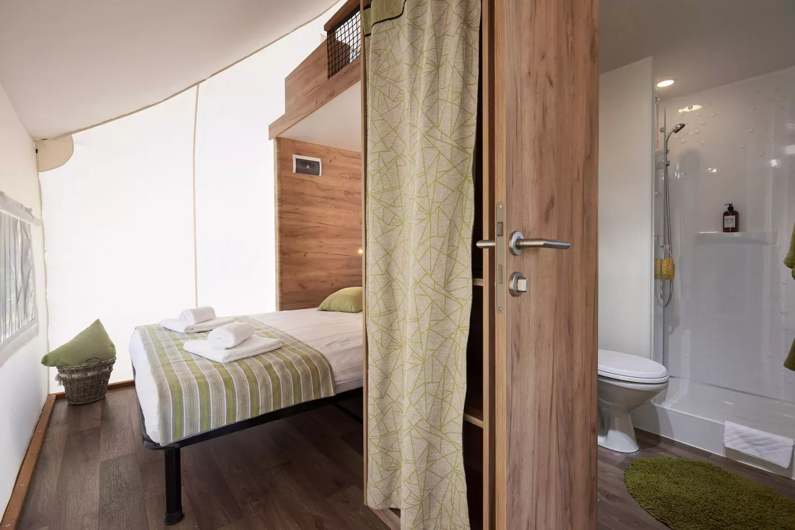 Resort Reestervallei 16-Bedroom