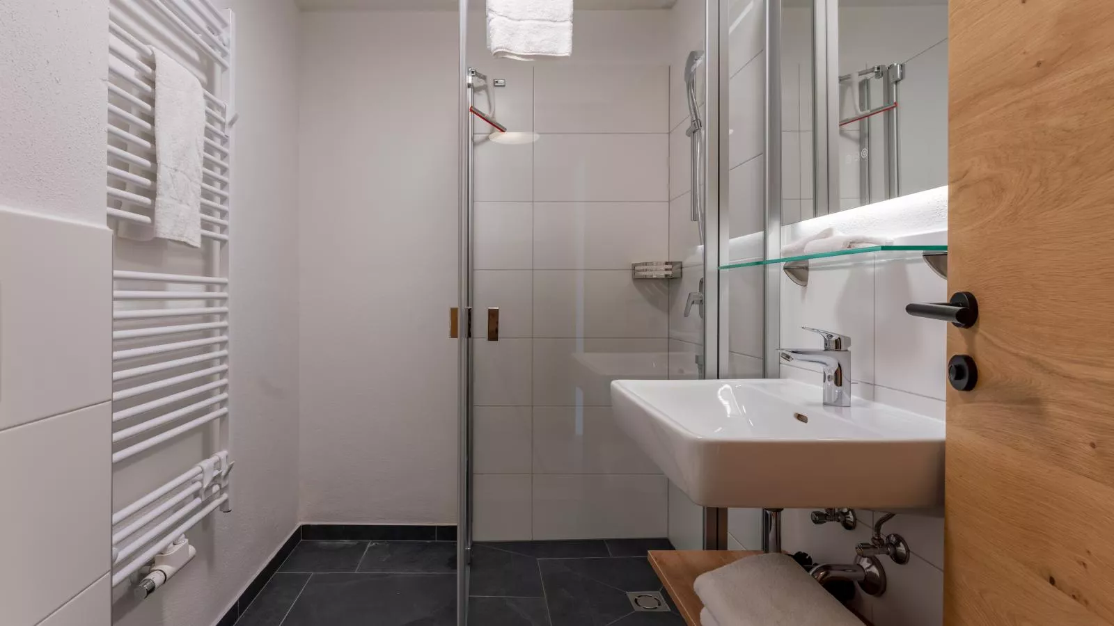 Lärchenhof Top 01-Bathroom