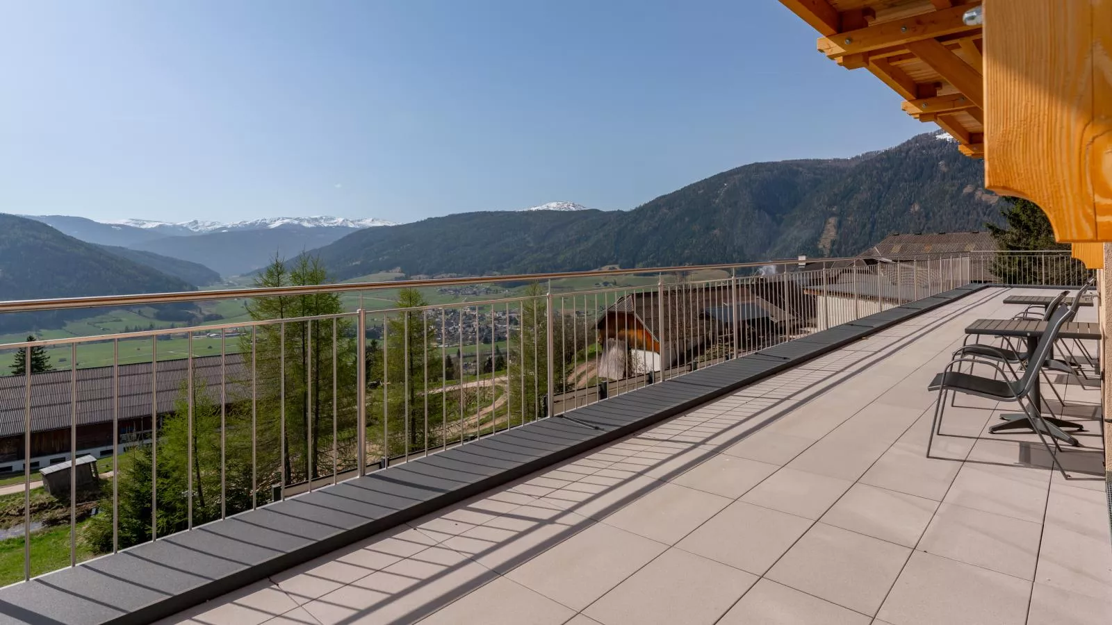 Lärchenhof Top 101-Terrassenbalkon