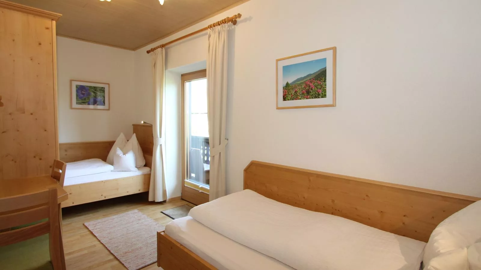 Schleicherhof III-Bedroom