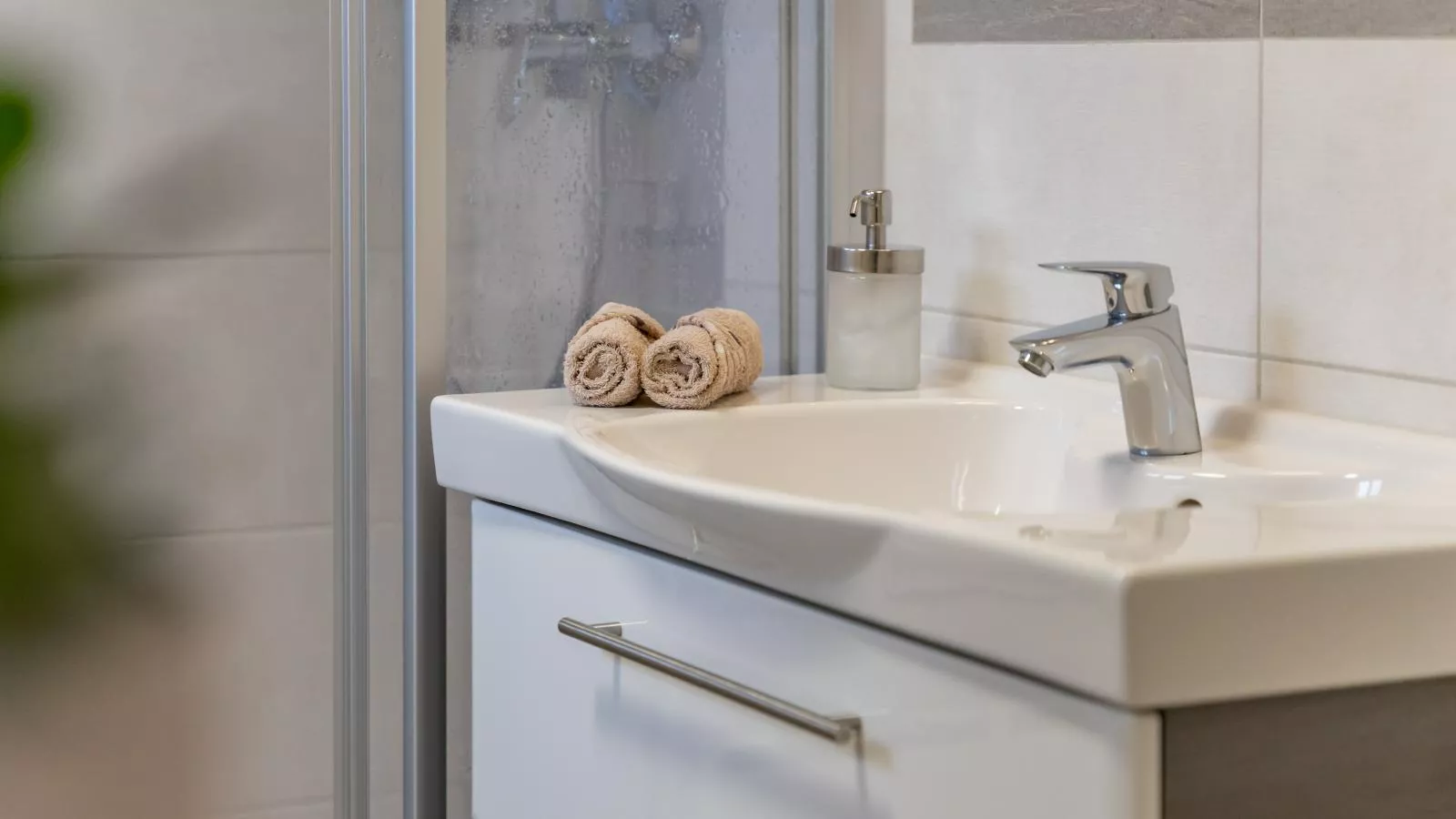 Bienenheim-Bathroom