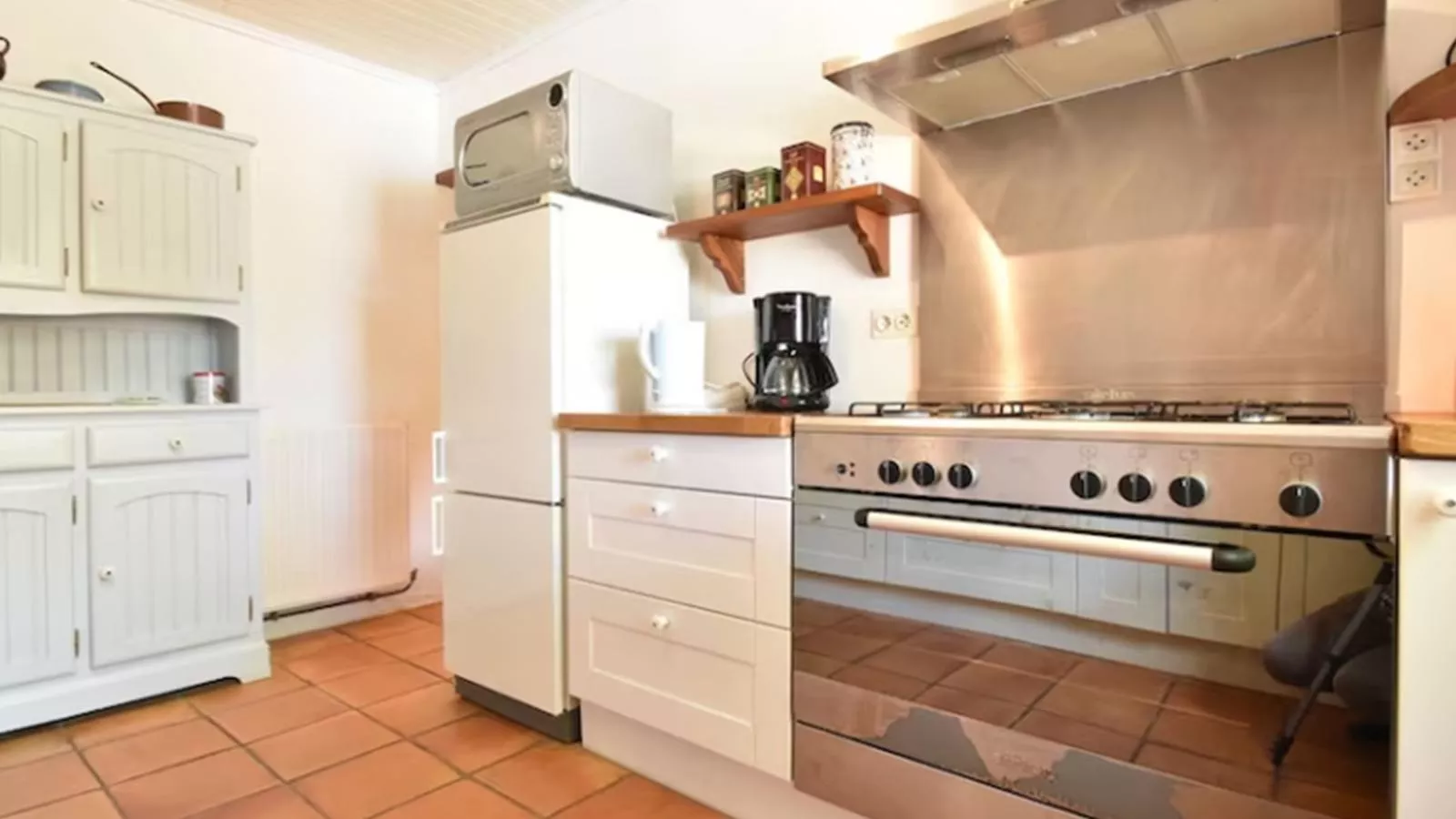 Maison Micouleaud-Kitchen