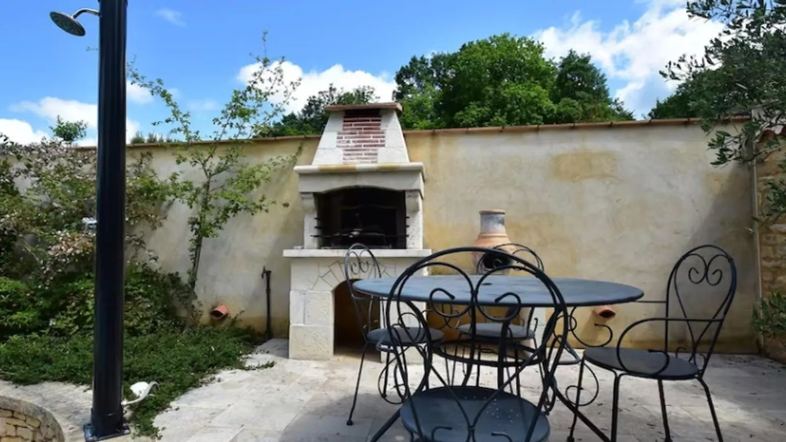 Maison Micouleaud-Terrace balcony
