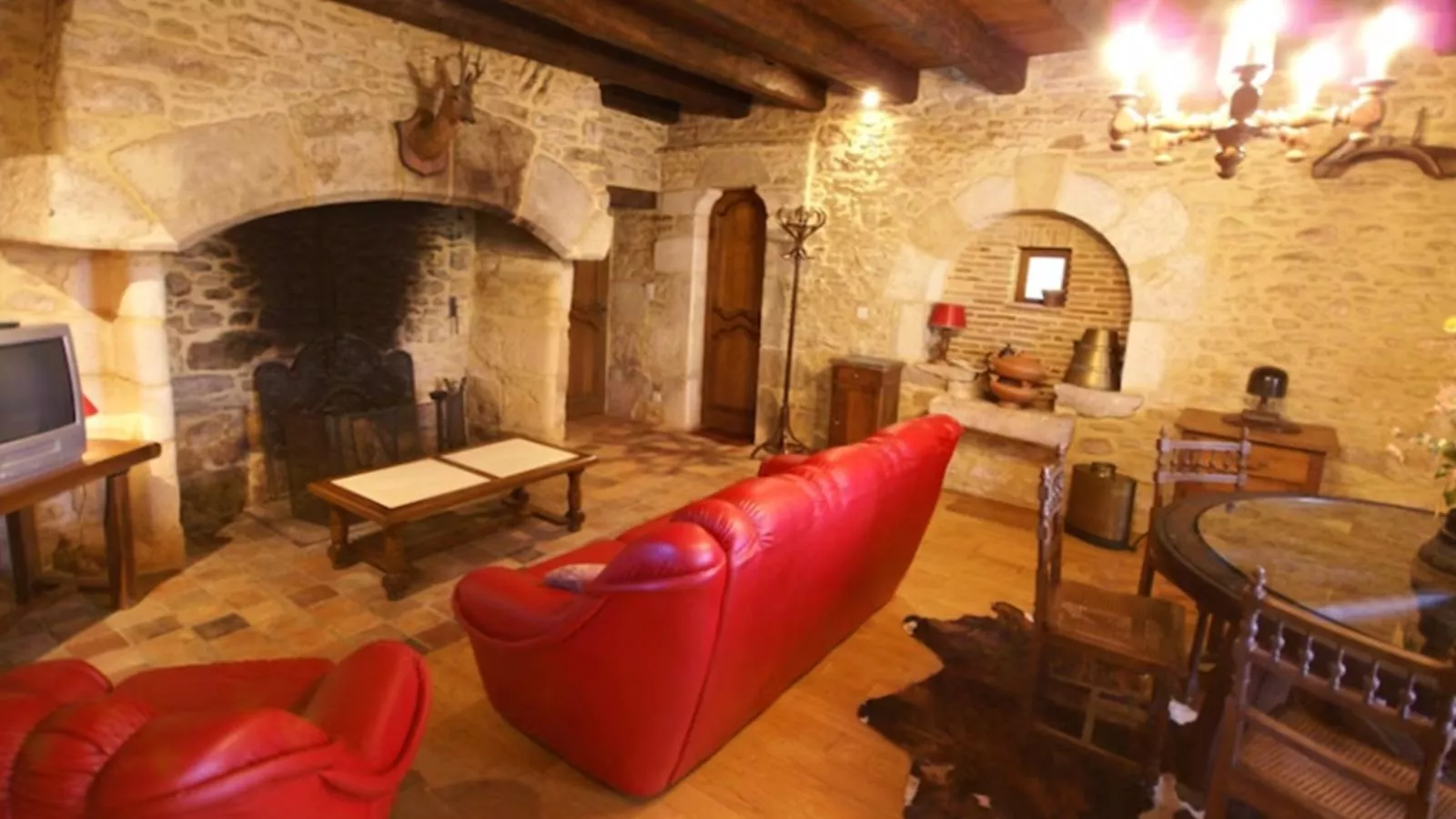 Gite Micouleaud-Living room