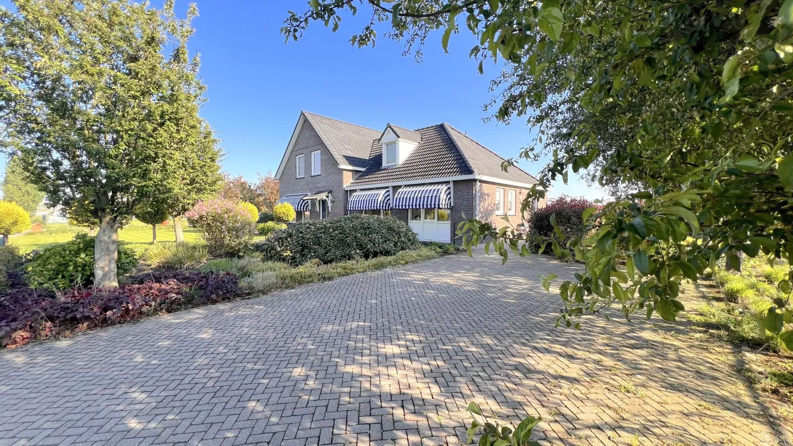 Het Edelhert-Exterior summer