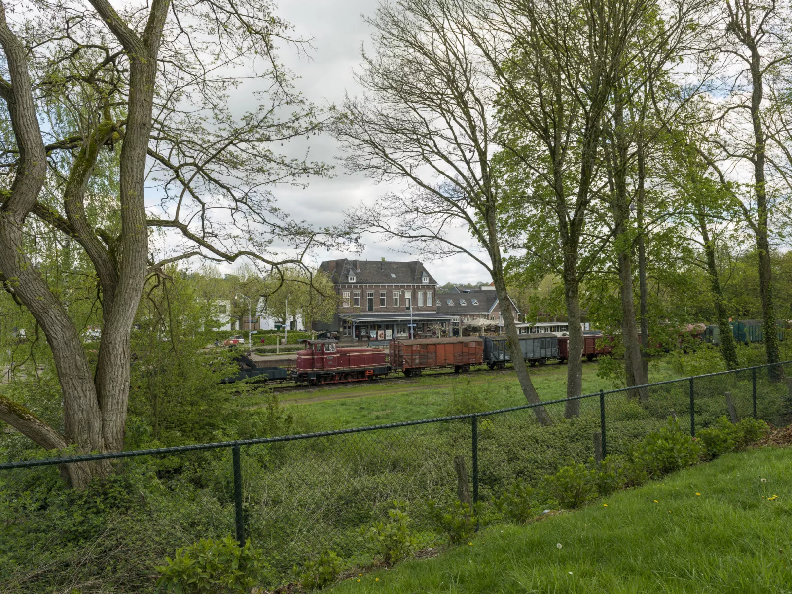 De Smokkelaar bg 127-Outside
