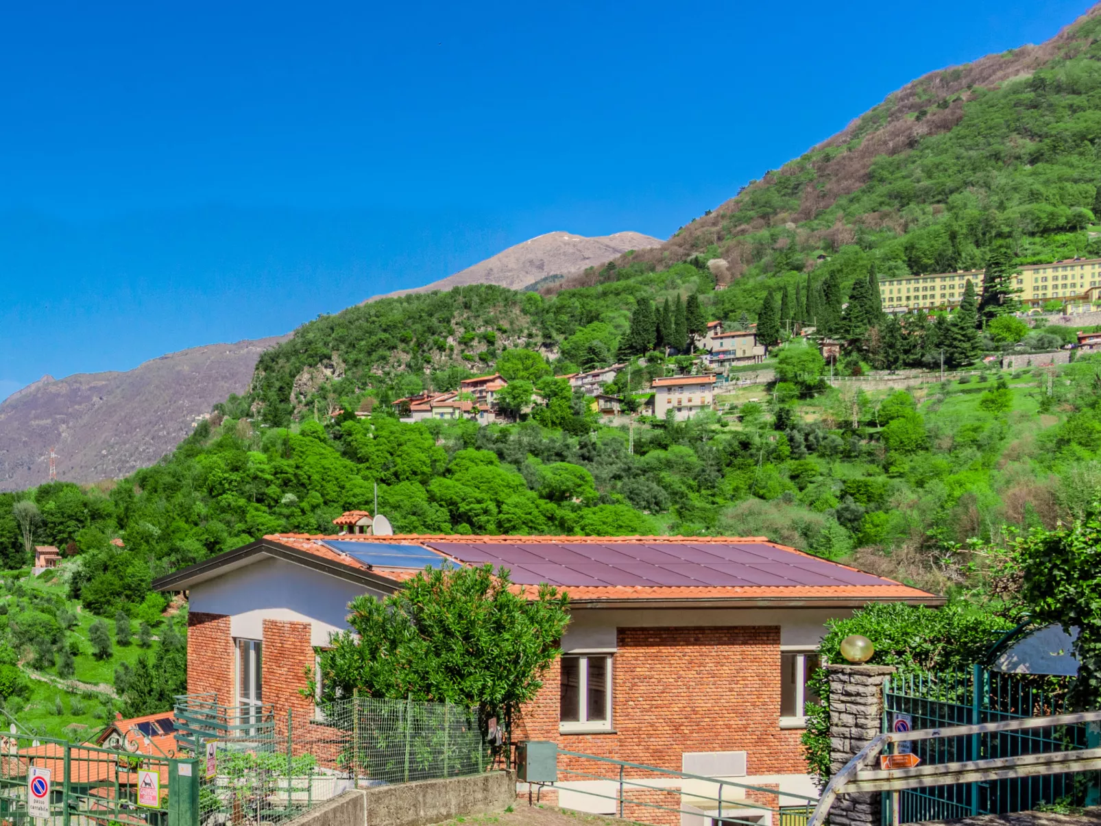 Villa Canonica-Outside