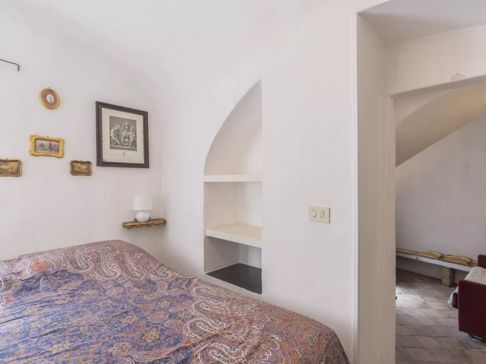 Casa Pinela Maria Sole-Inside