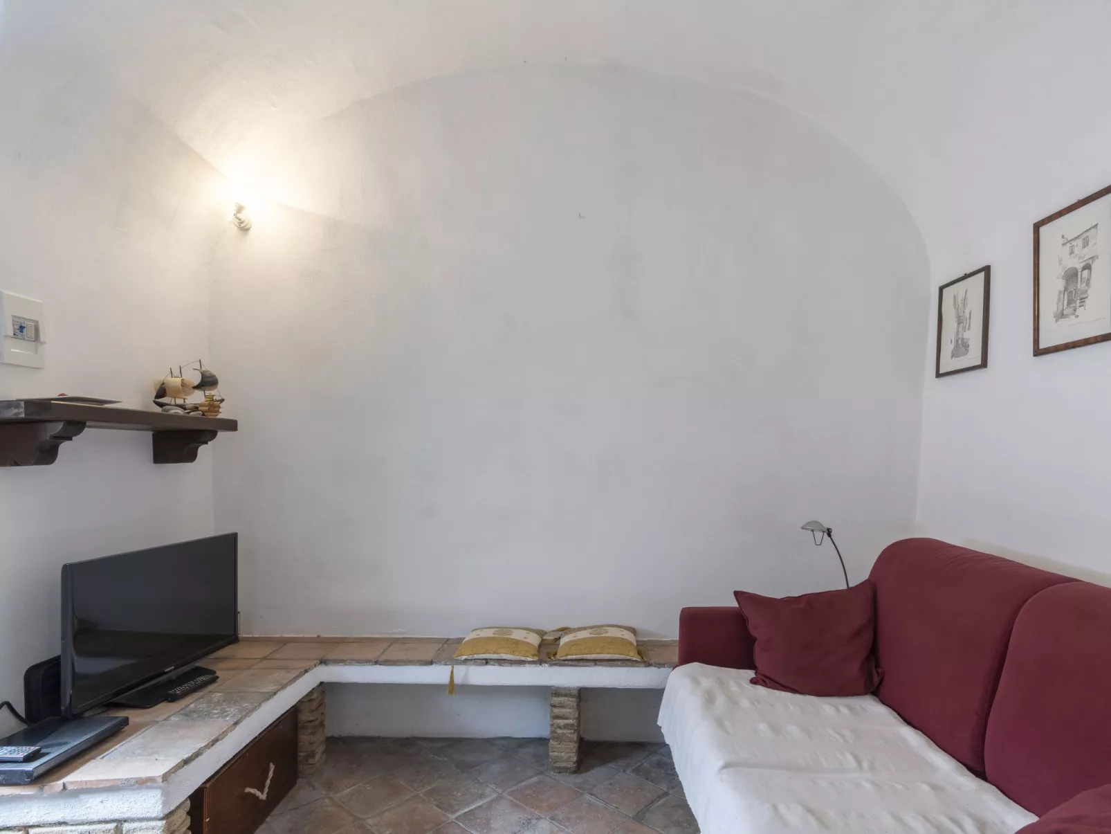 Casa Pinela Maria Sole-Inside