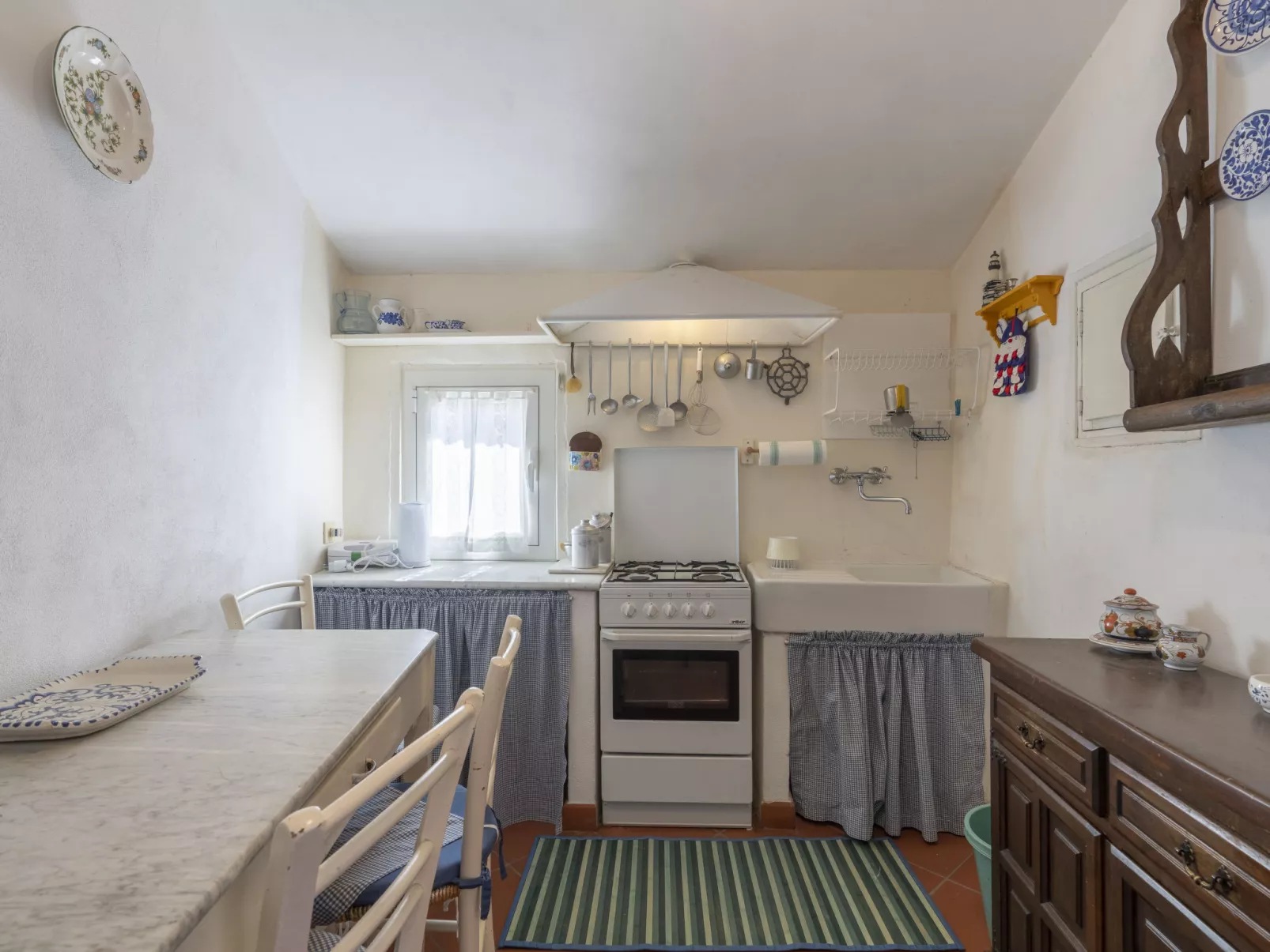 Casa Pinela Maria Sole-Inside