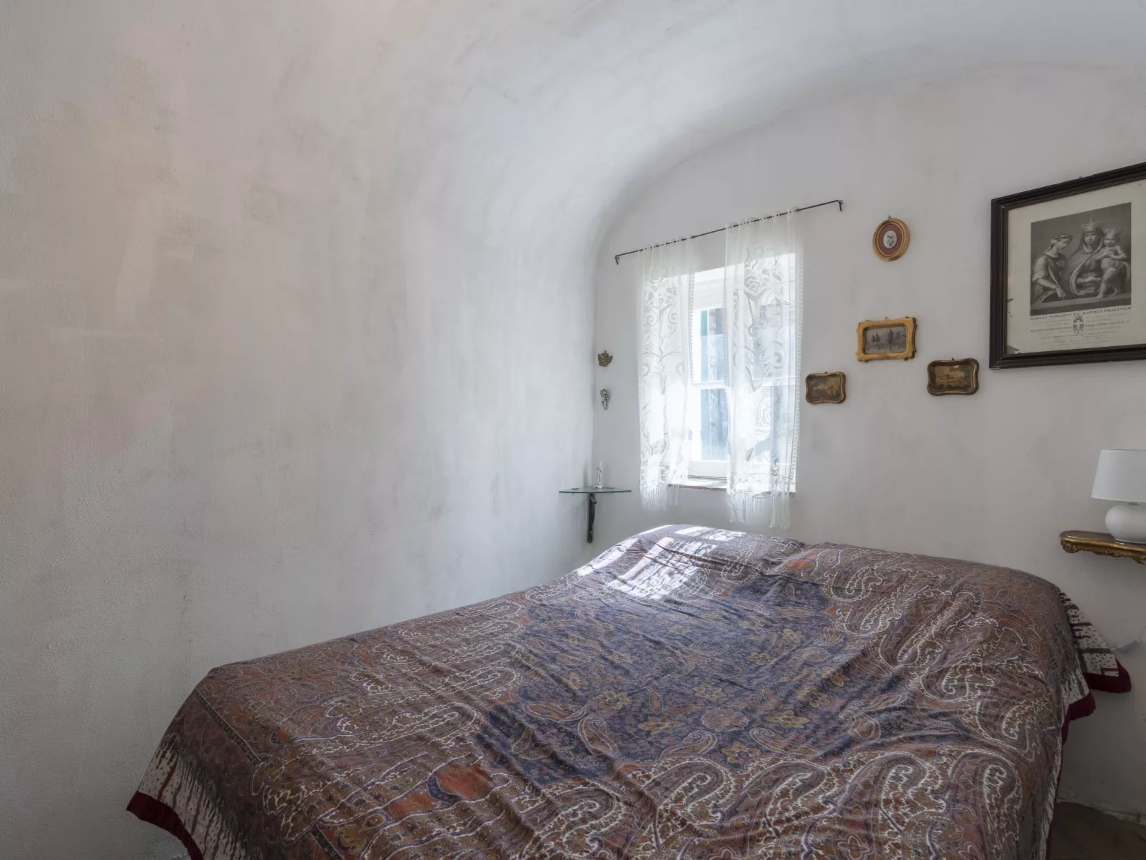 Casa Pinela Maria Sole-Inside