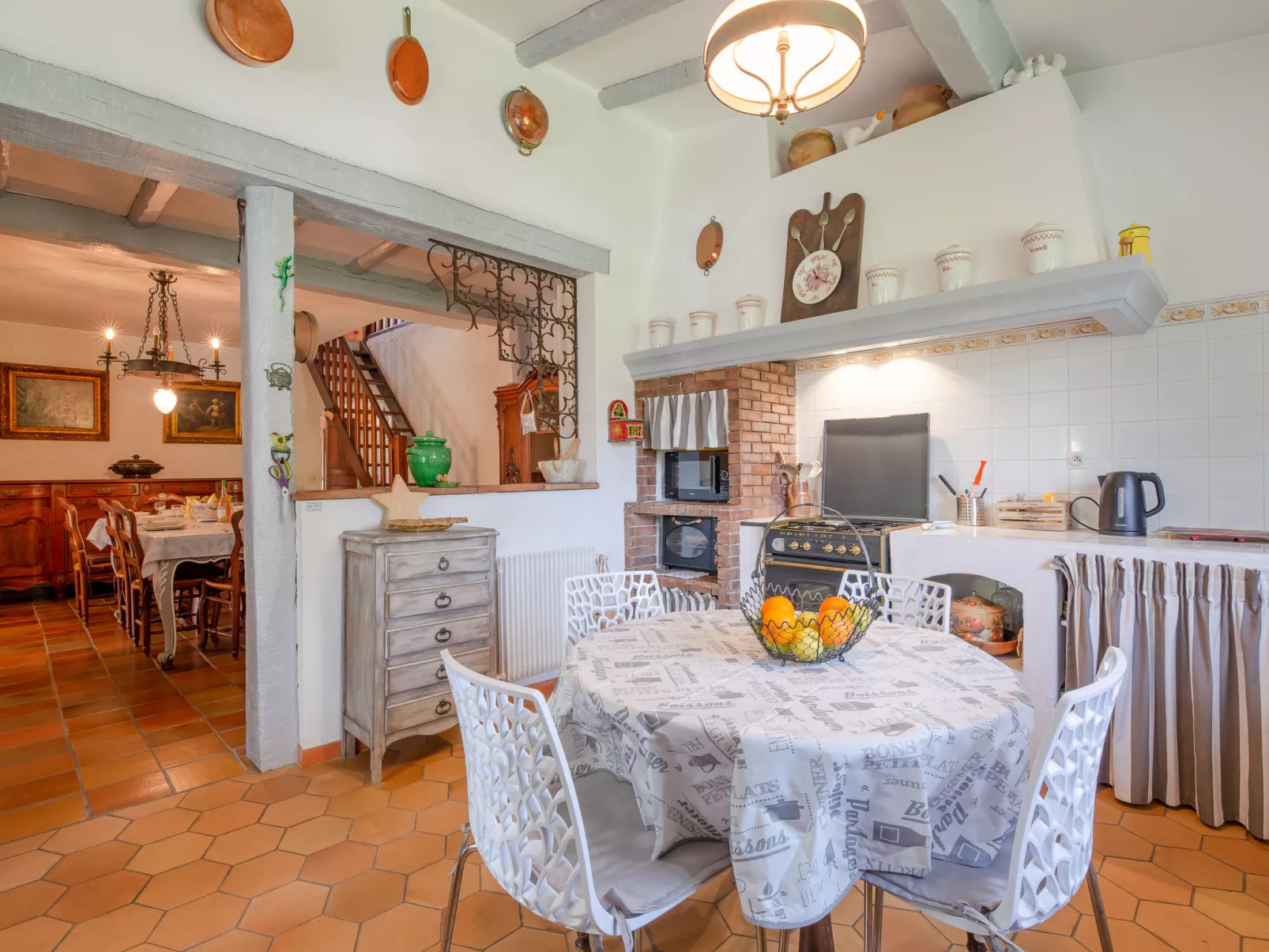 La Palombière-Inside