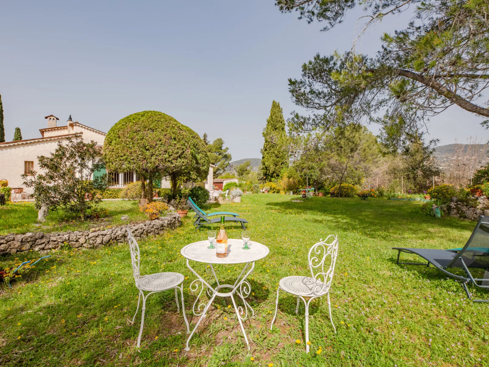 La Palombière-Outside