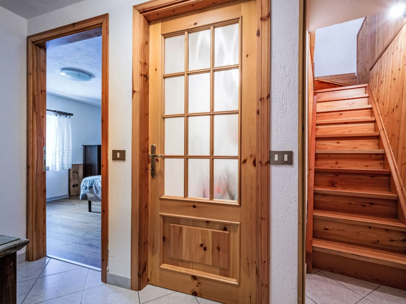 Maison Le Clapey-Inside