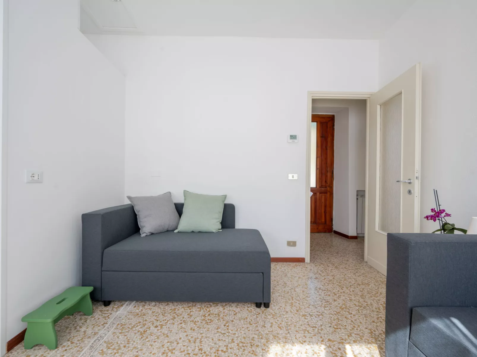 Trekking House-Inside