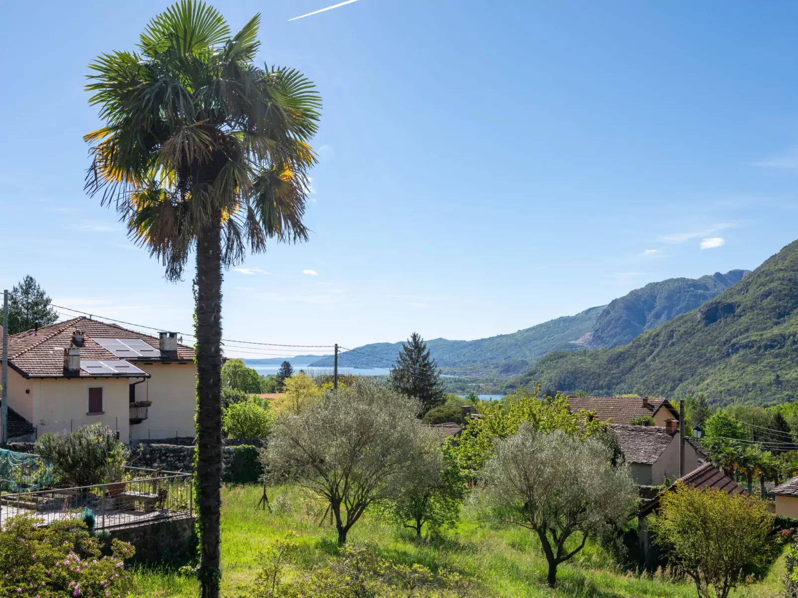 Trekking House-Outside