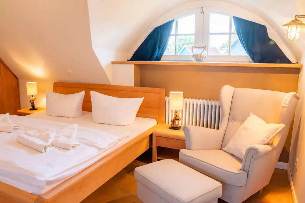 229044-Schlafzimmer