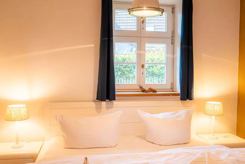 229044-Schlafzimmer