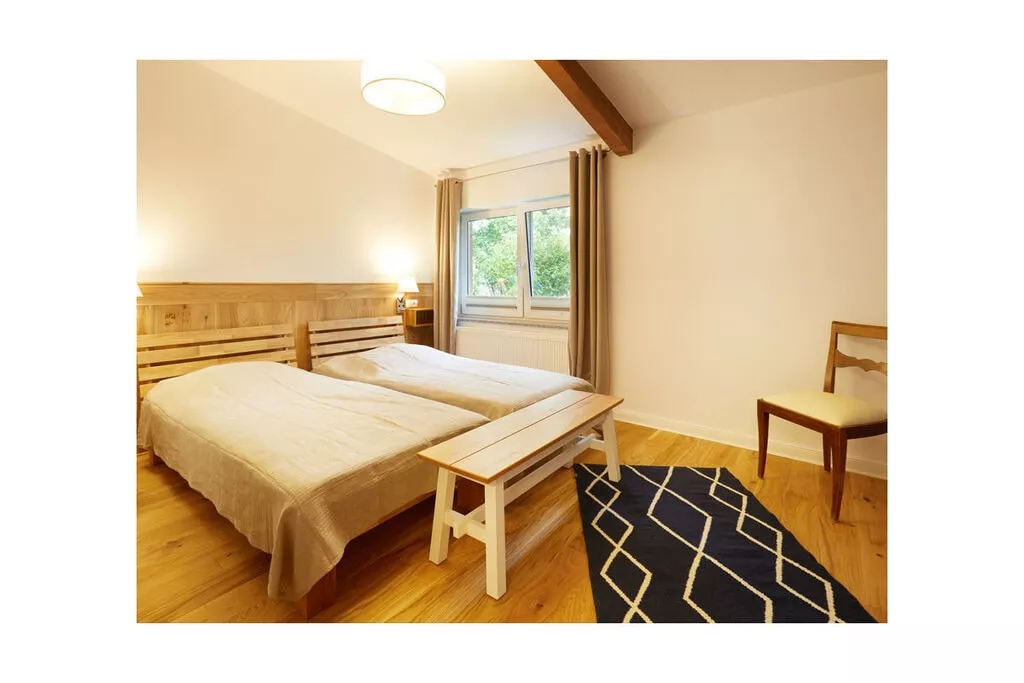 34414-Bedroom