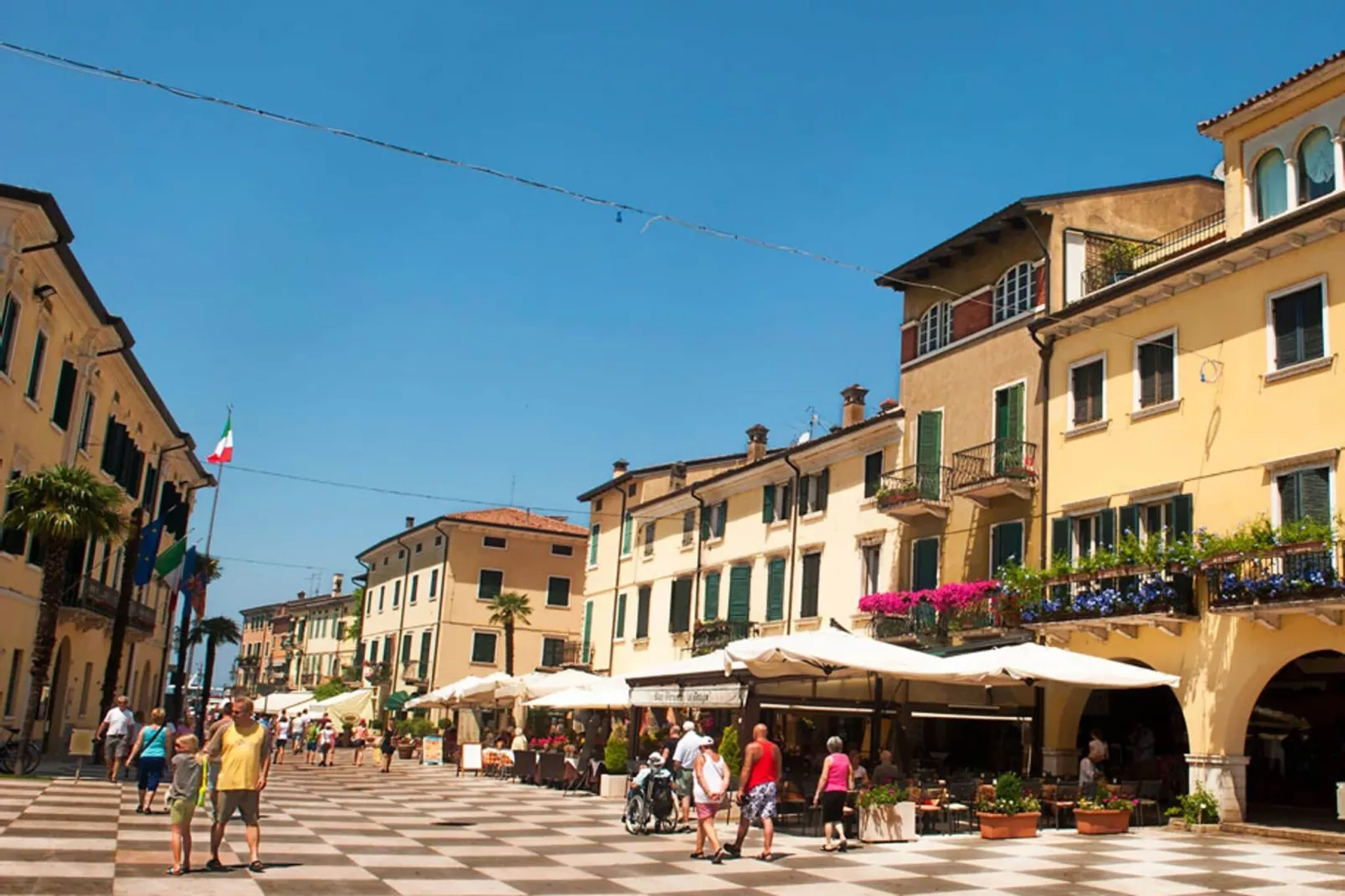 Villetta Pastrengo 3-Areas summer 5km