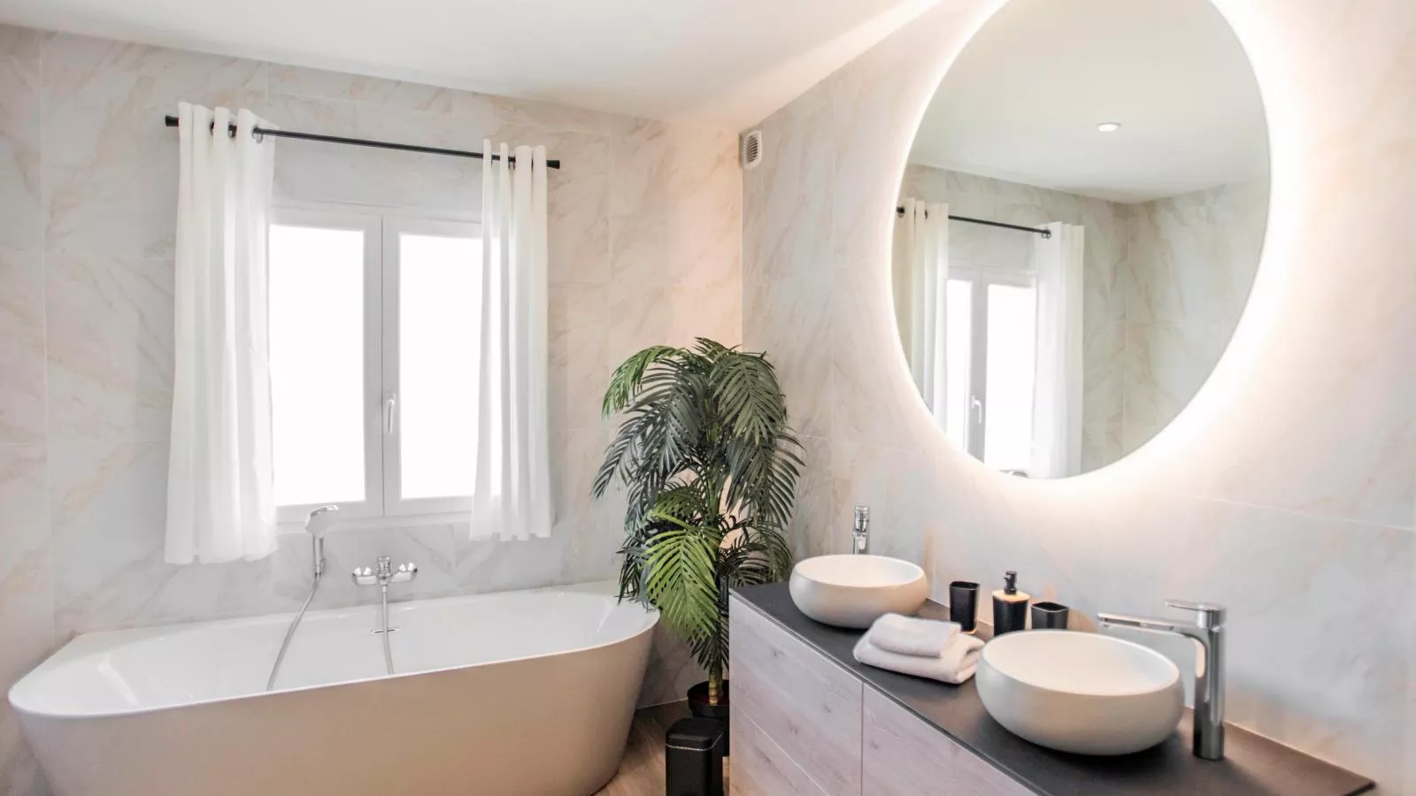 La grande Parure-Bathroom