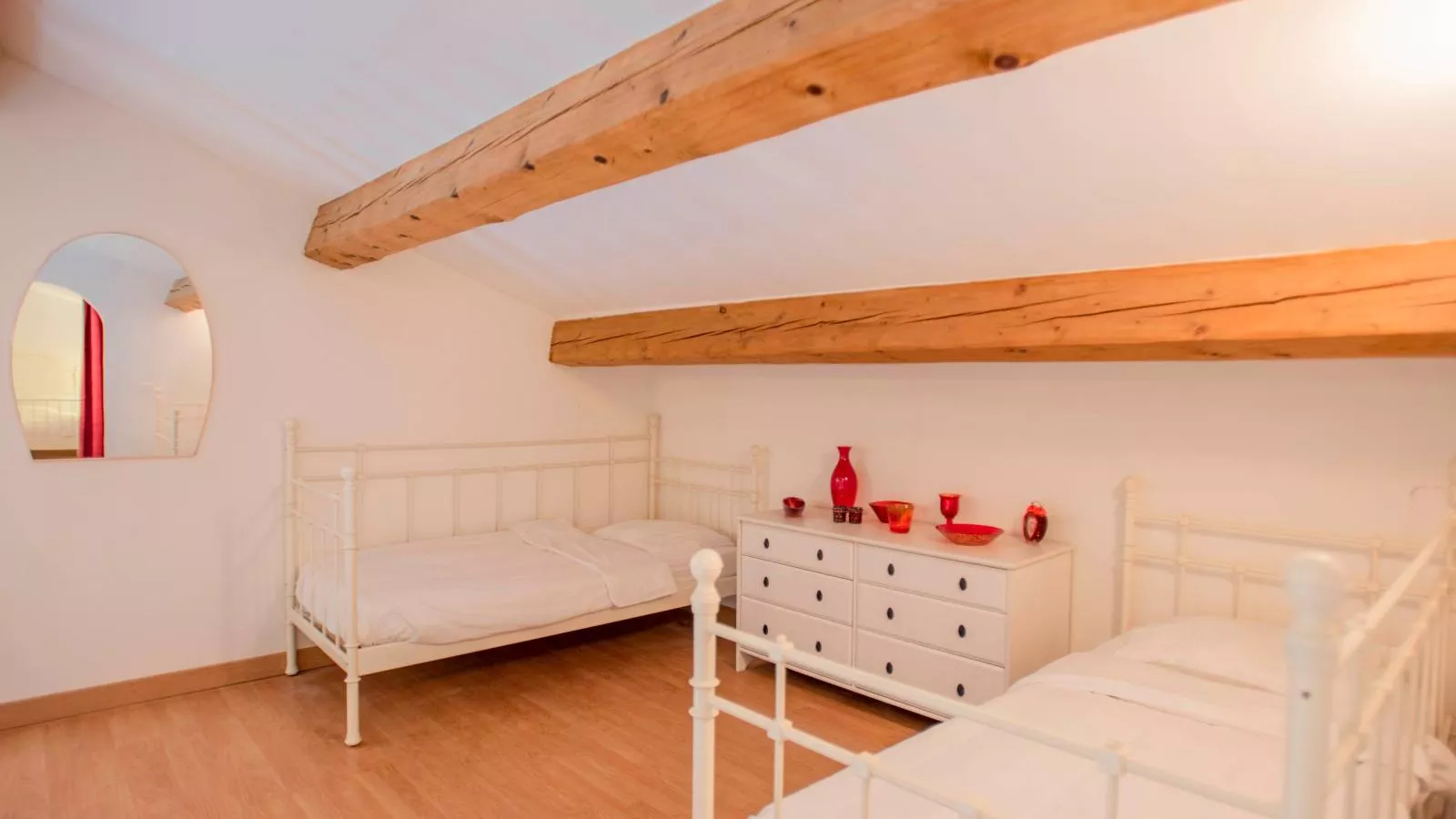 La Parure-Bedroom