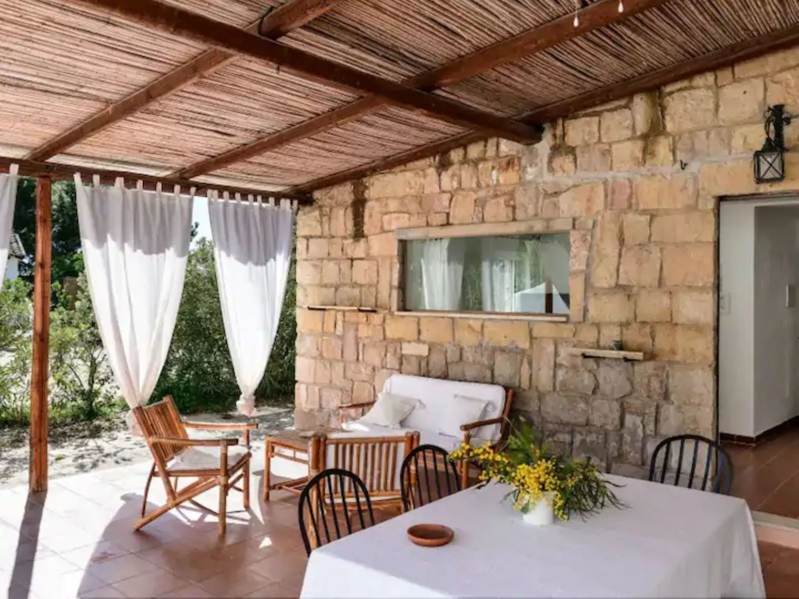 Villa Ilse-Outside