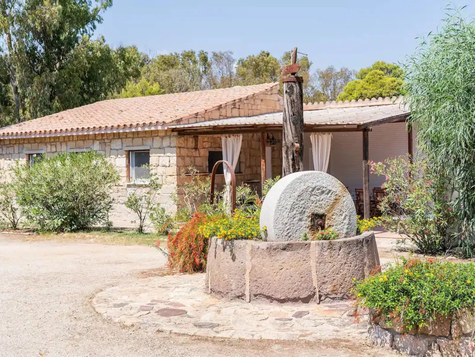 Villa Ilse-Outside