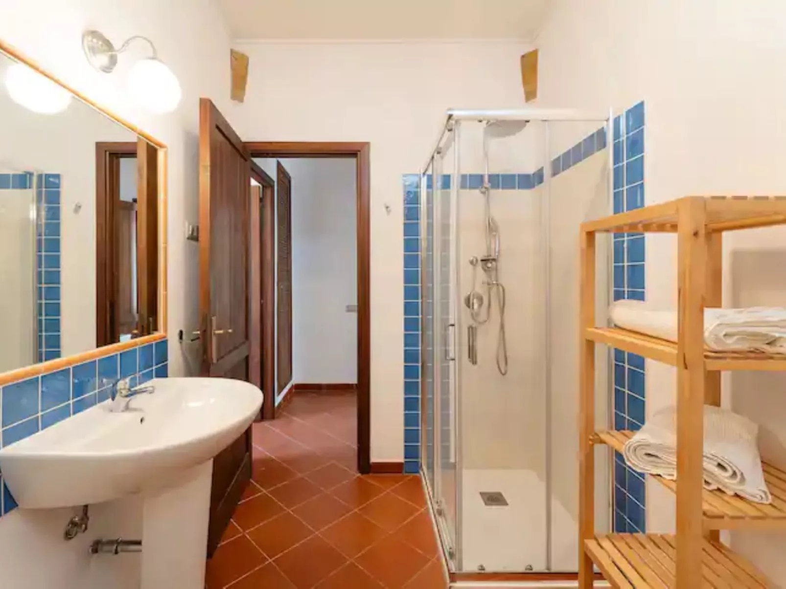 Villa Angela-Inside