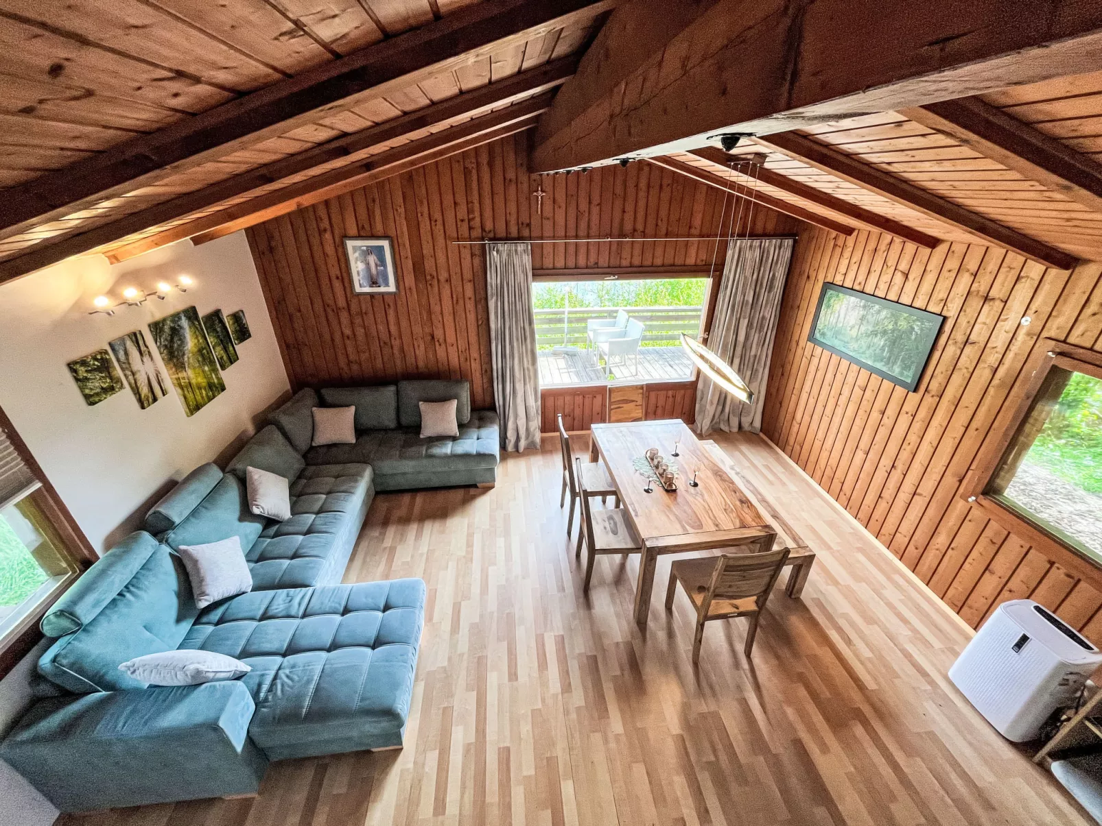 Häuschen am Waldrand-Inside