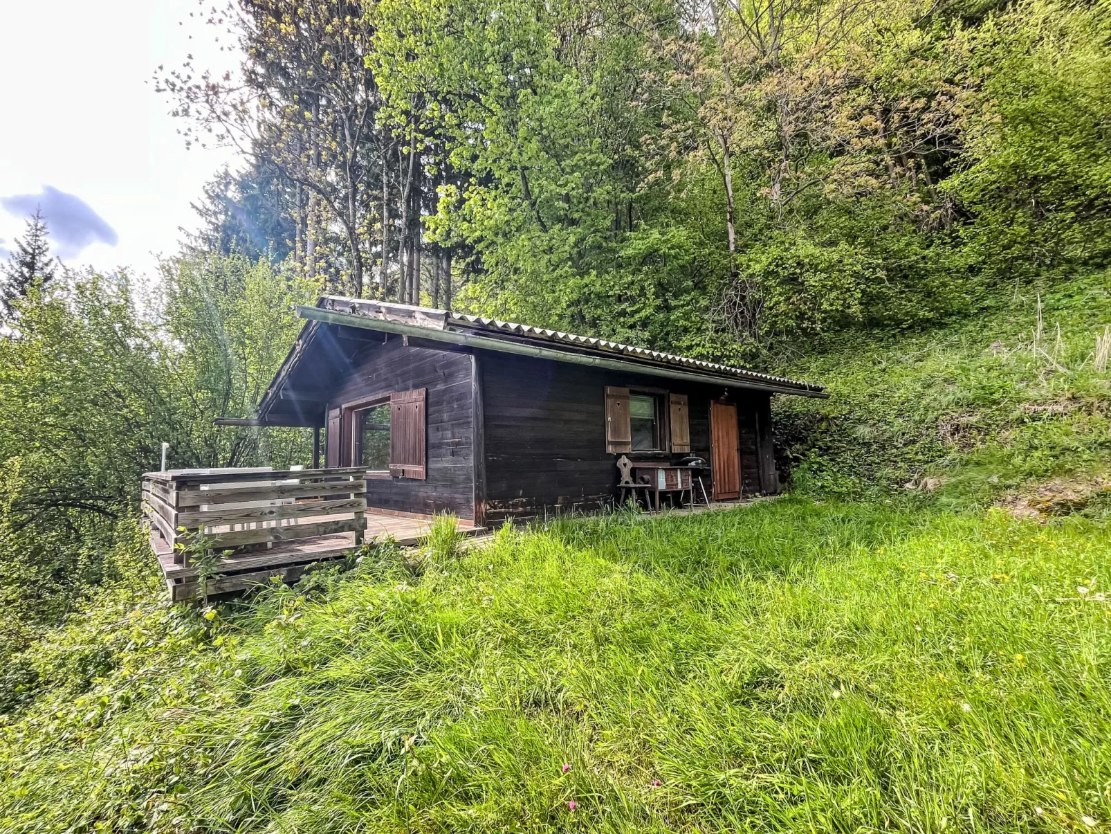 Häuschen am Waldrand-Outside