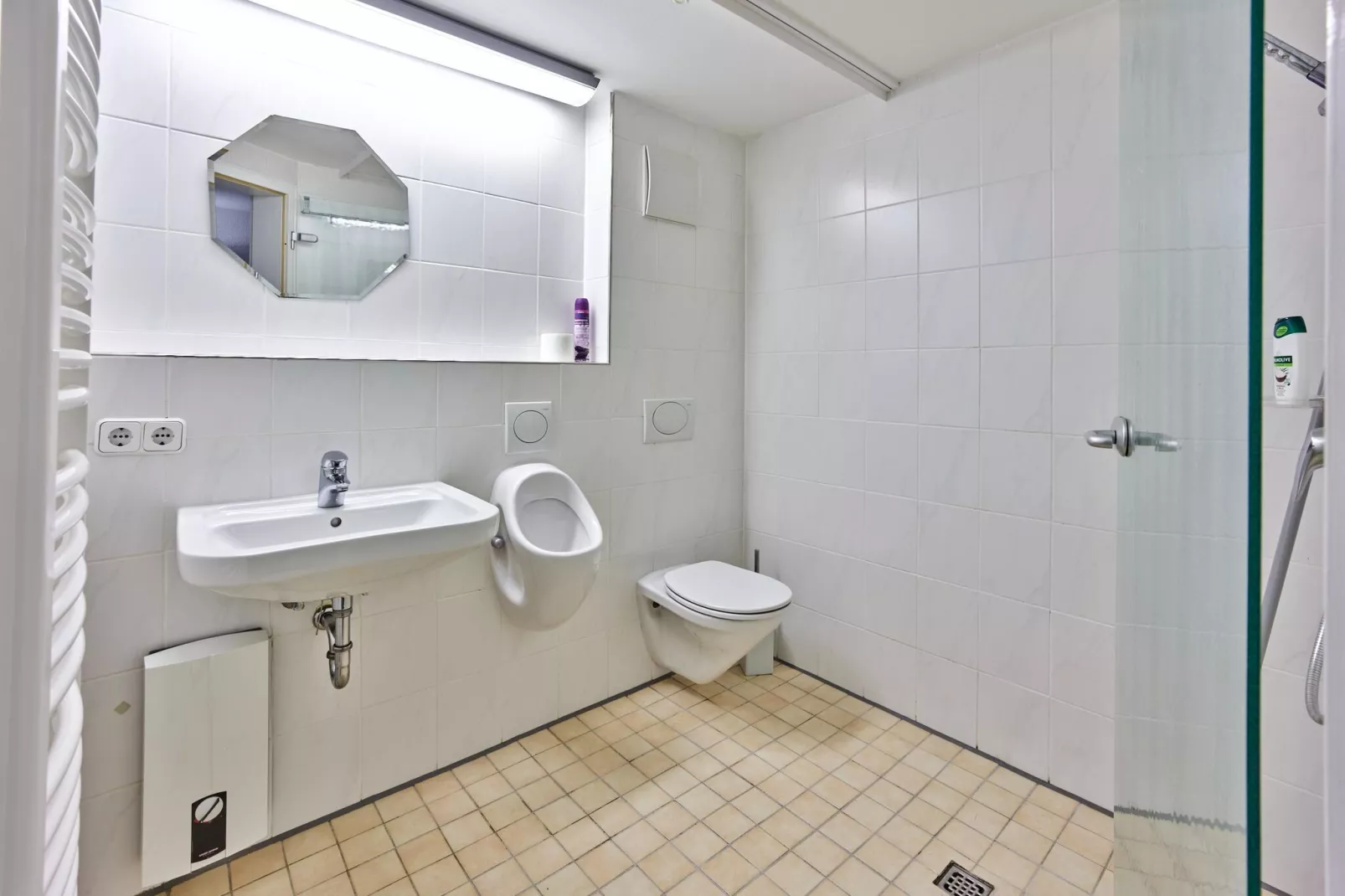 Appartement Eifelsteig-Bathroom
