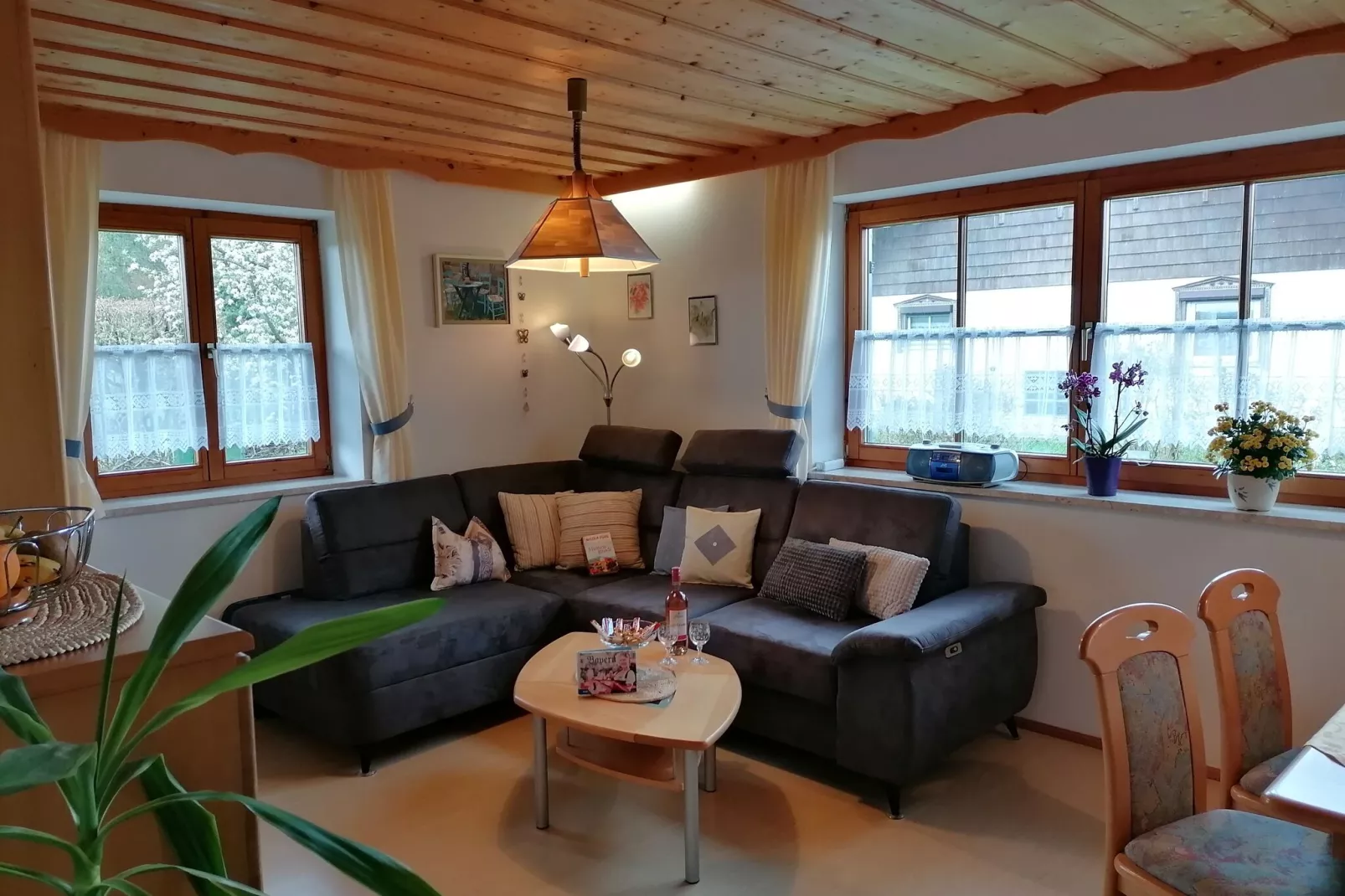 Steingaden-Living room