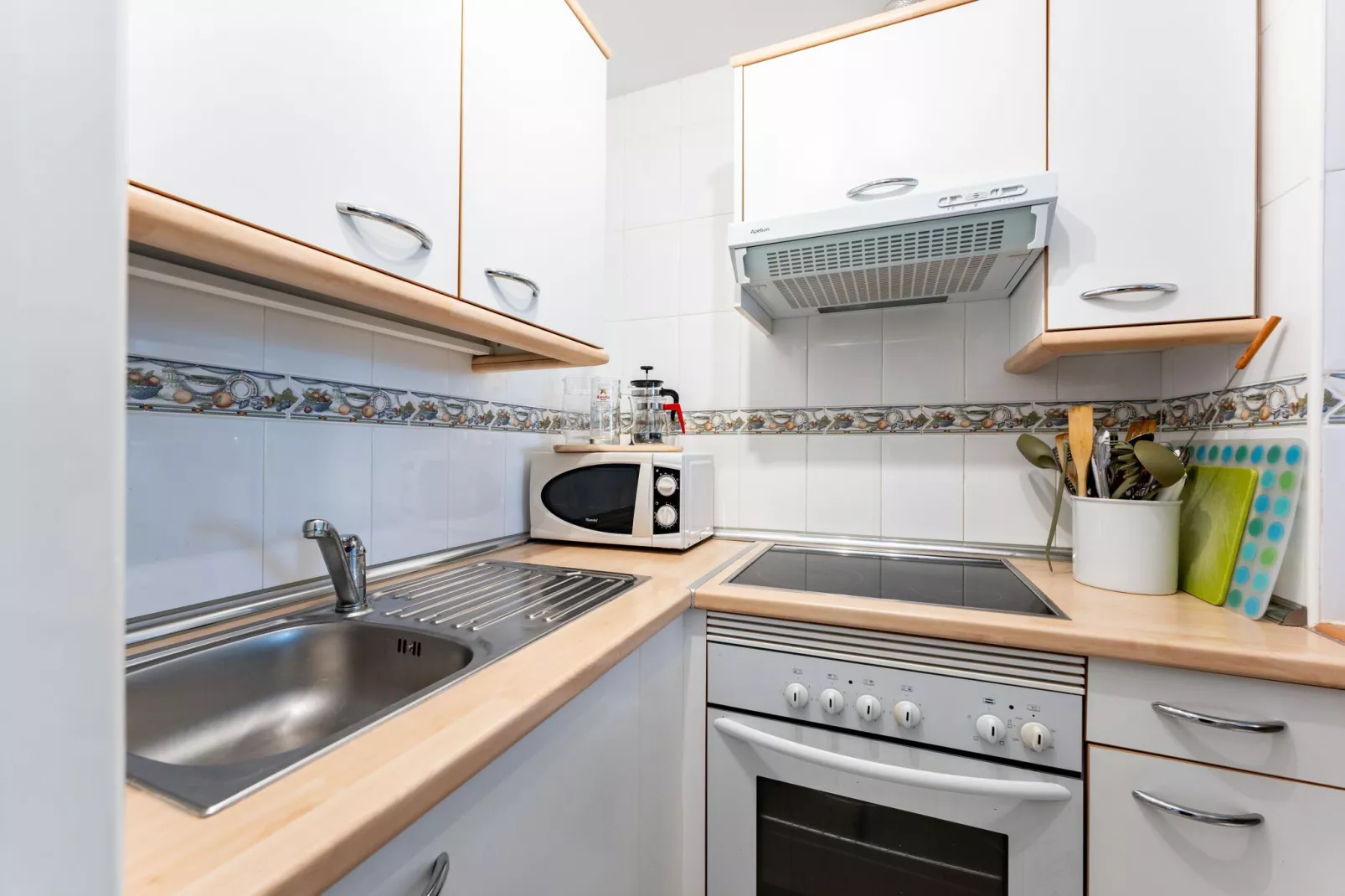 CT 266 - Faro's Angel Miraflores Penthouse - Mijas Costa-Kitchen
