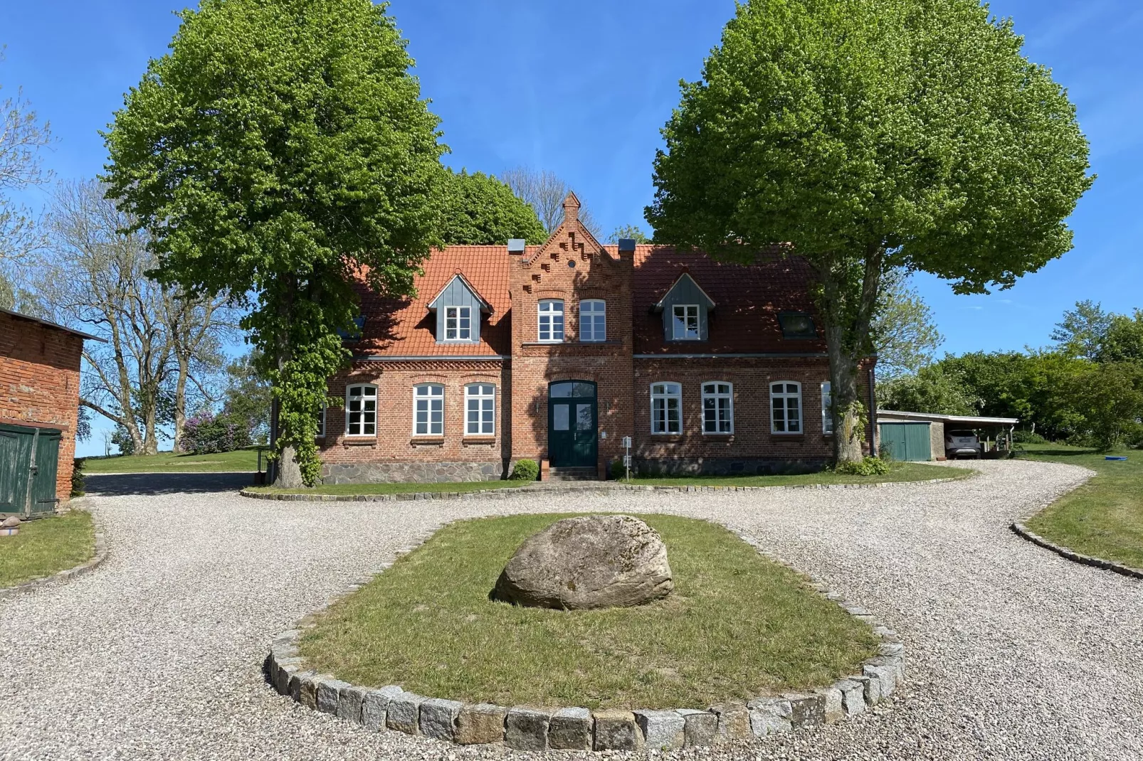 Ferienwohnung Am Alten Gutshof-Exterior summer