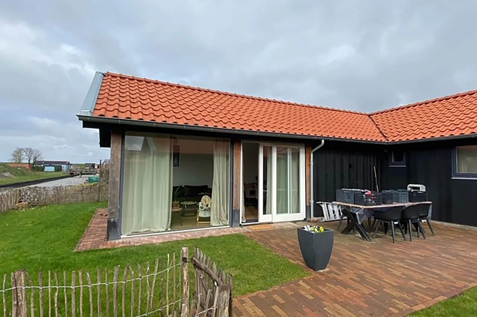 Grote Siege 44-Exterior winter