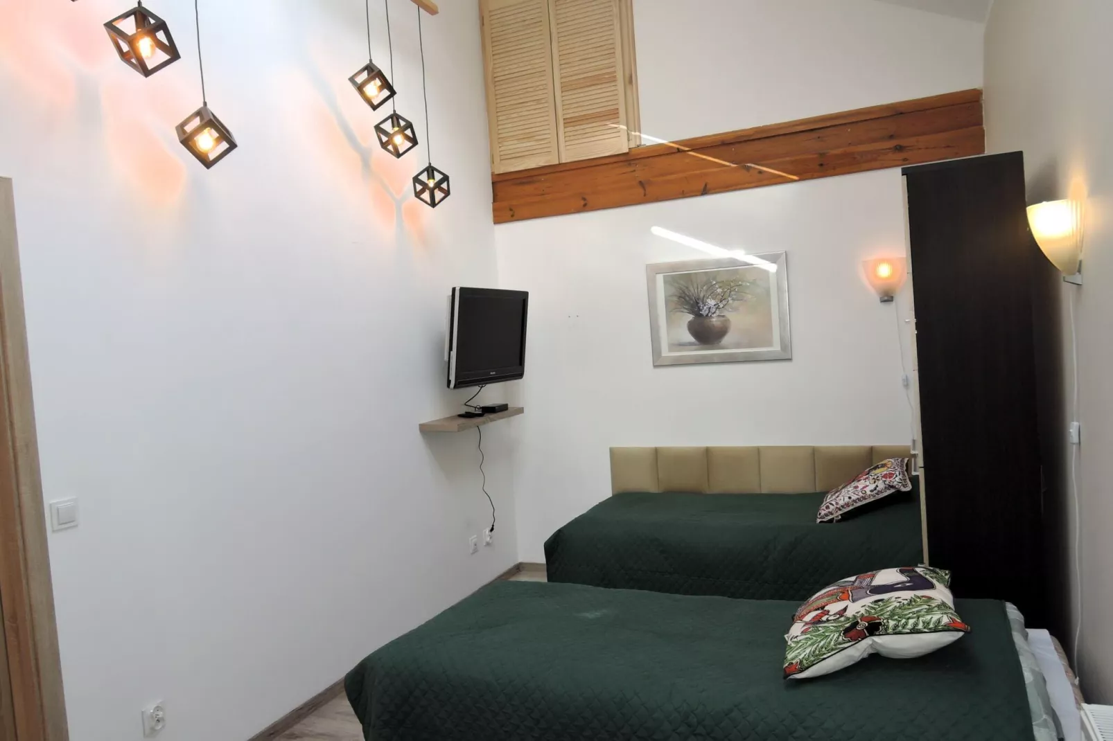Dom z ogrodem i stawem w Stepnicy-Bedroom