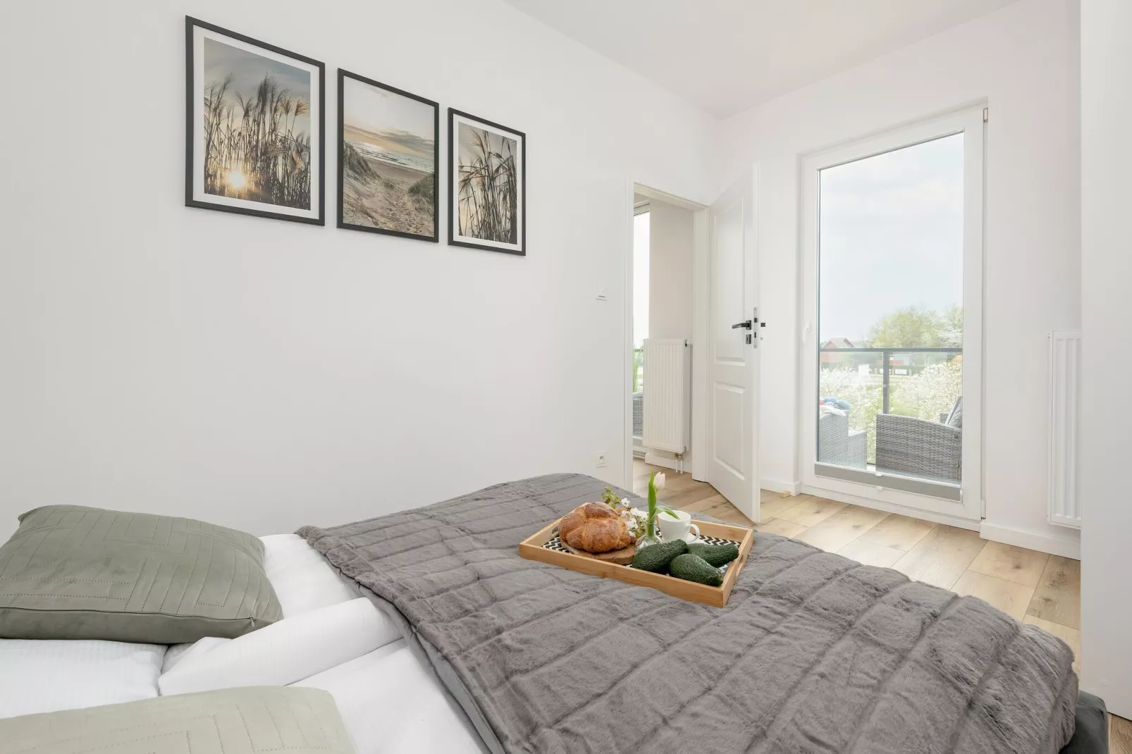 Apartament Pelikana 6-12 Rewal-Bedroom
