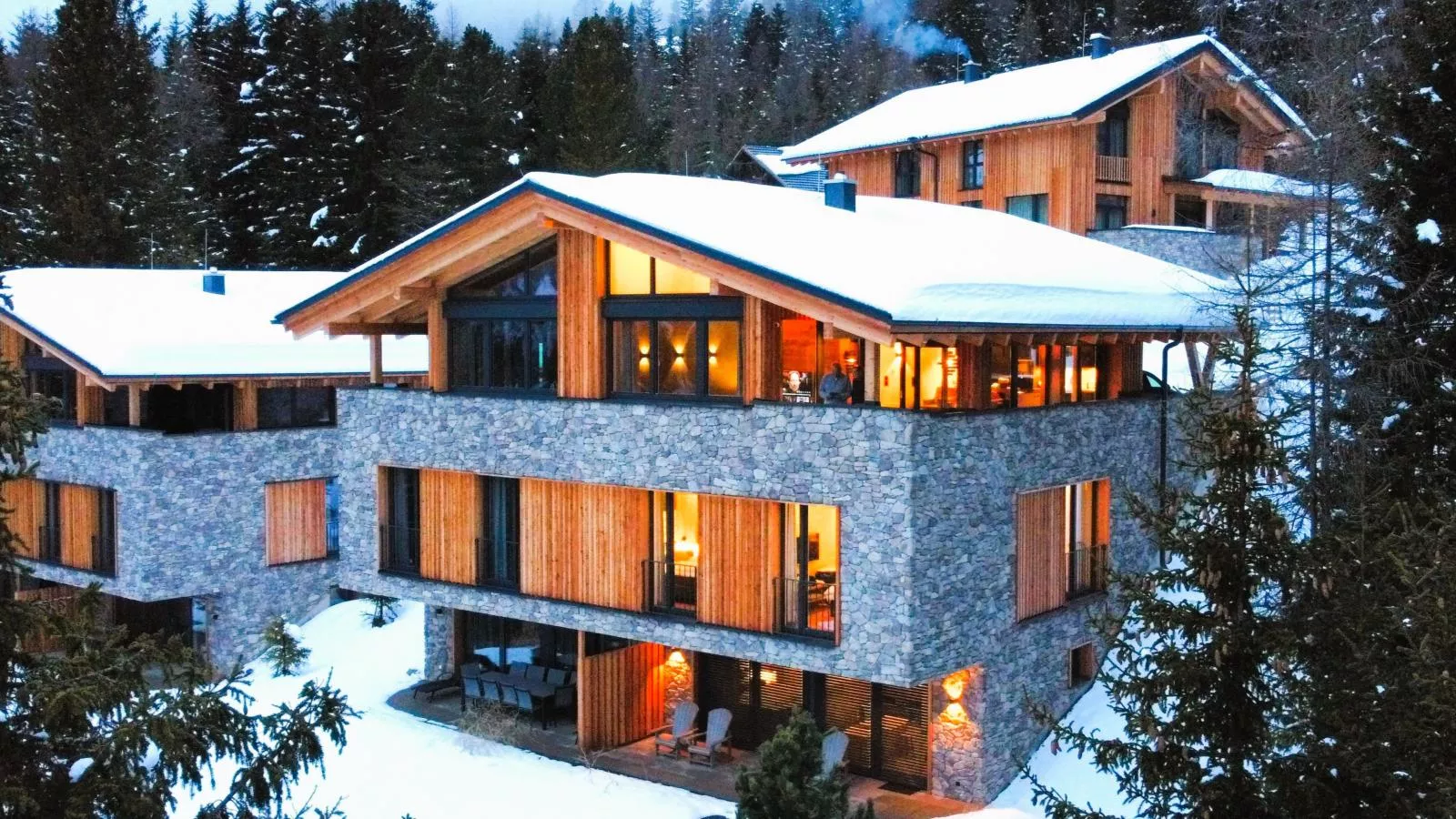 JuJa Lodge-Außenbereich Winter