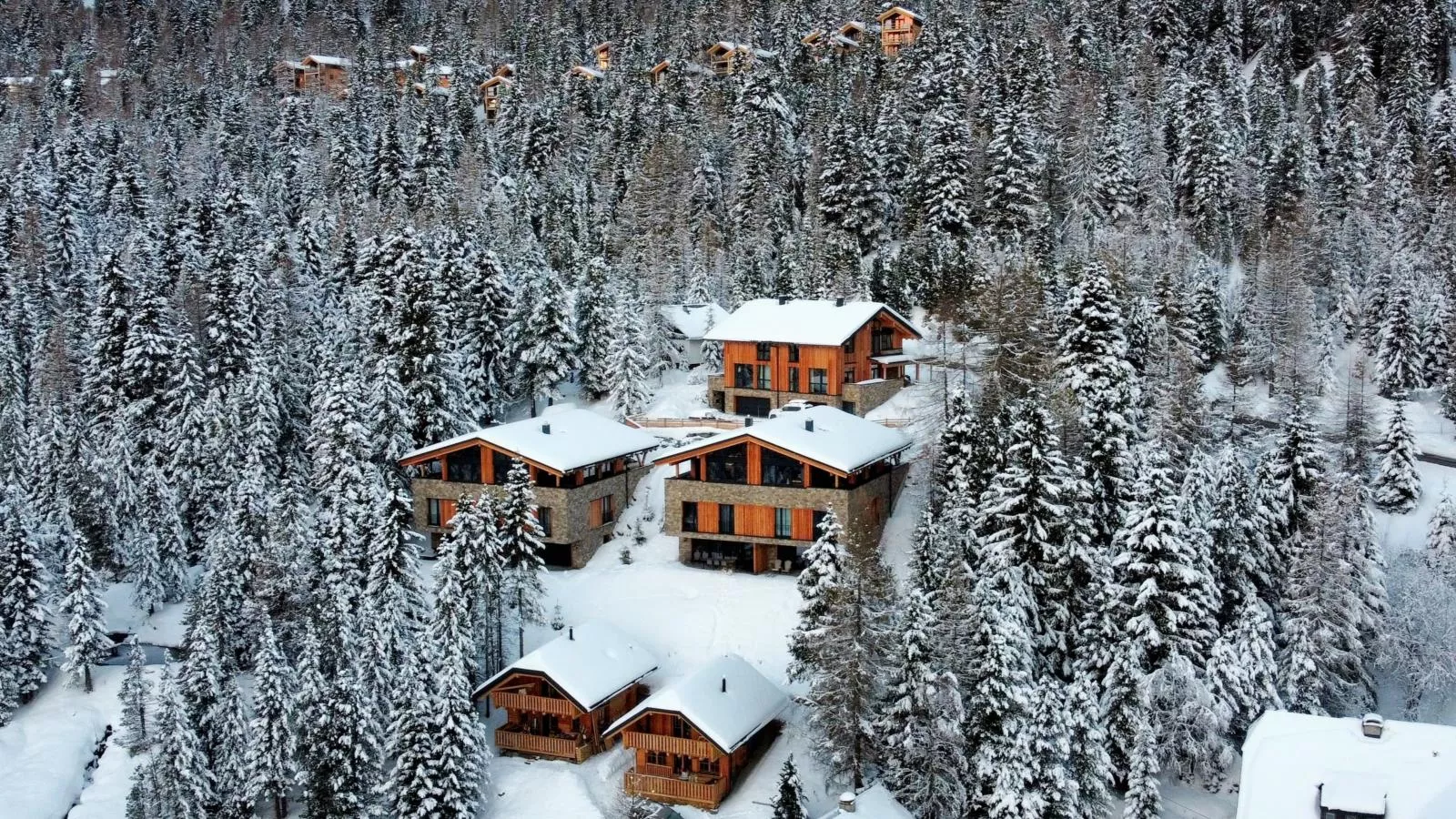 JuJa Lodge-Außenbereich Winter