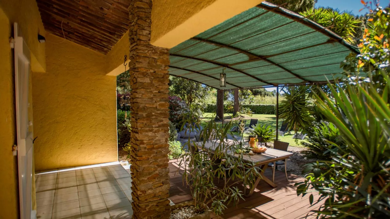 Les Myrtes-Terrace balcony