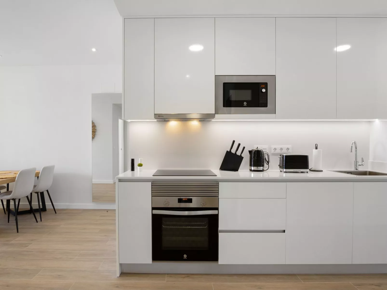 Ema Residencial 63-Inside