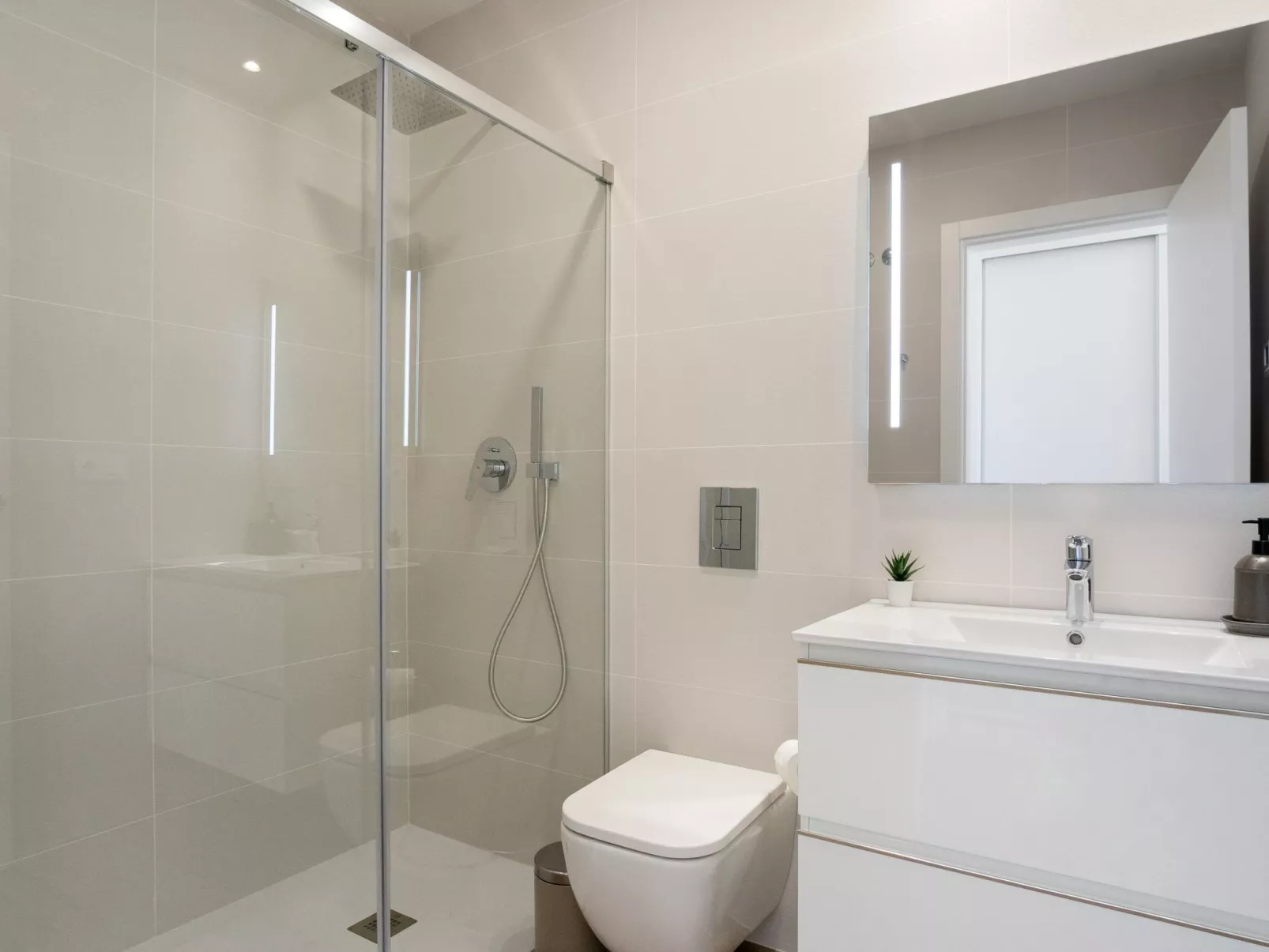 Ema Residencial 63-Inside