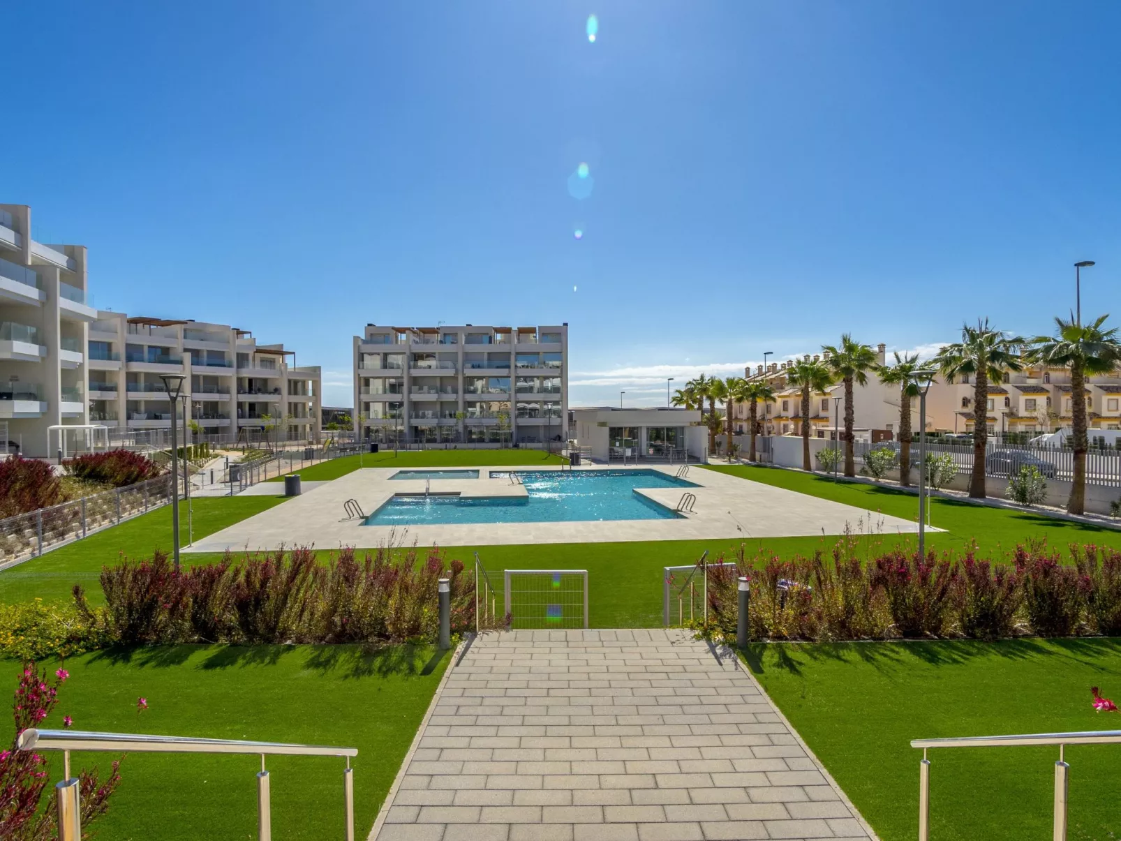 Ema Residencial 63-Outside