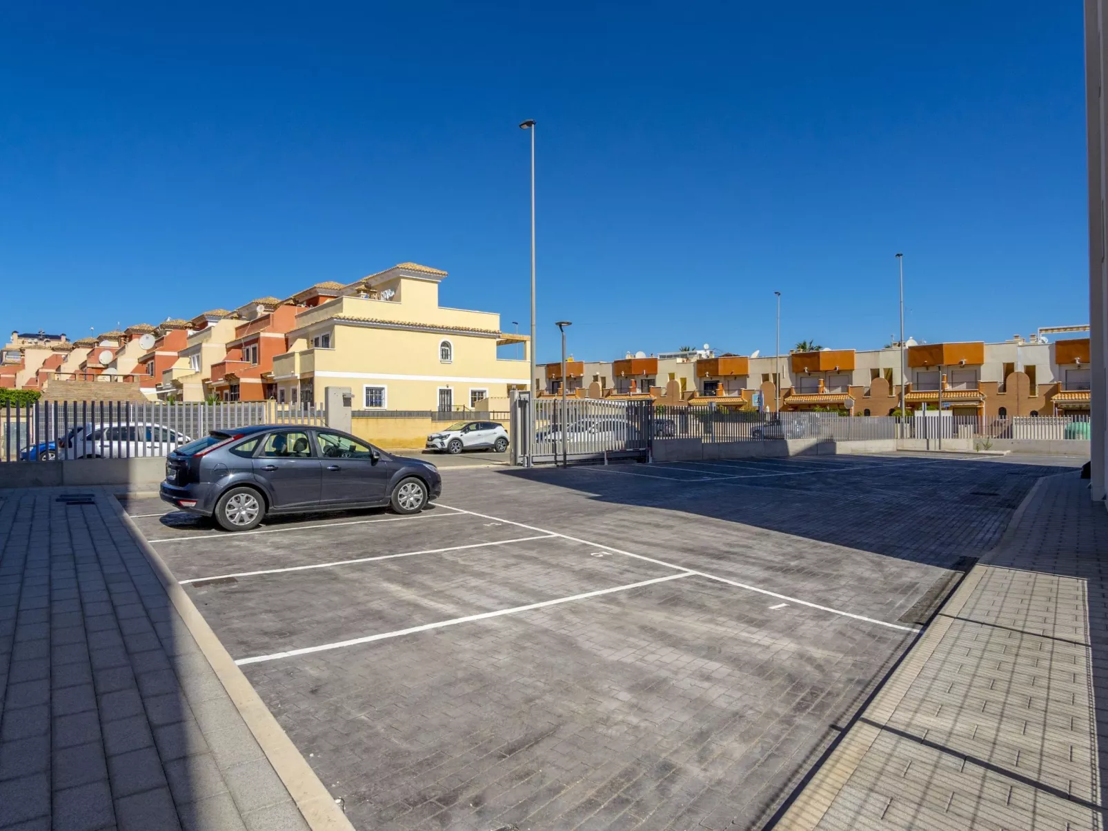 Ema Residencial 63-Outside