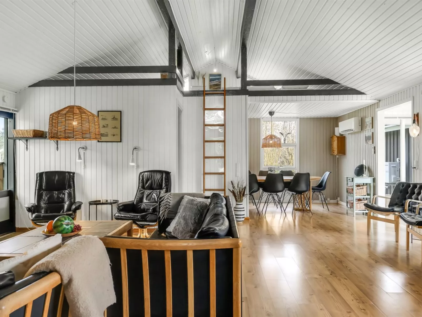 "Lempi" - 300m from the sea-Inside
