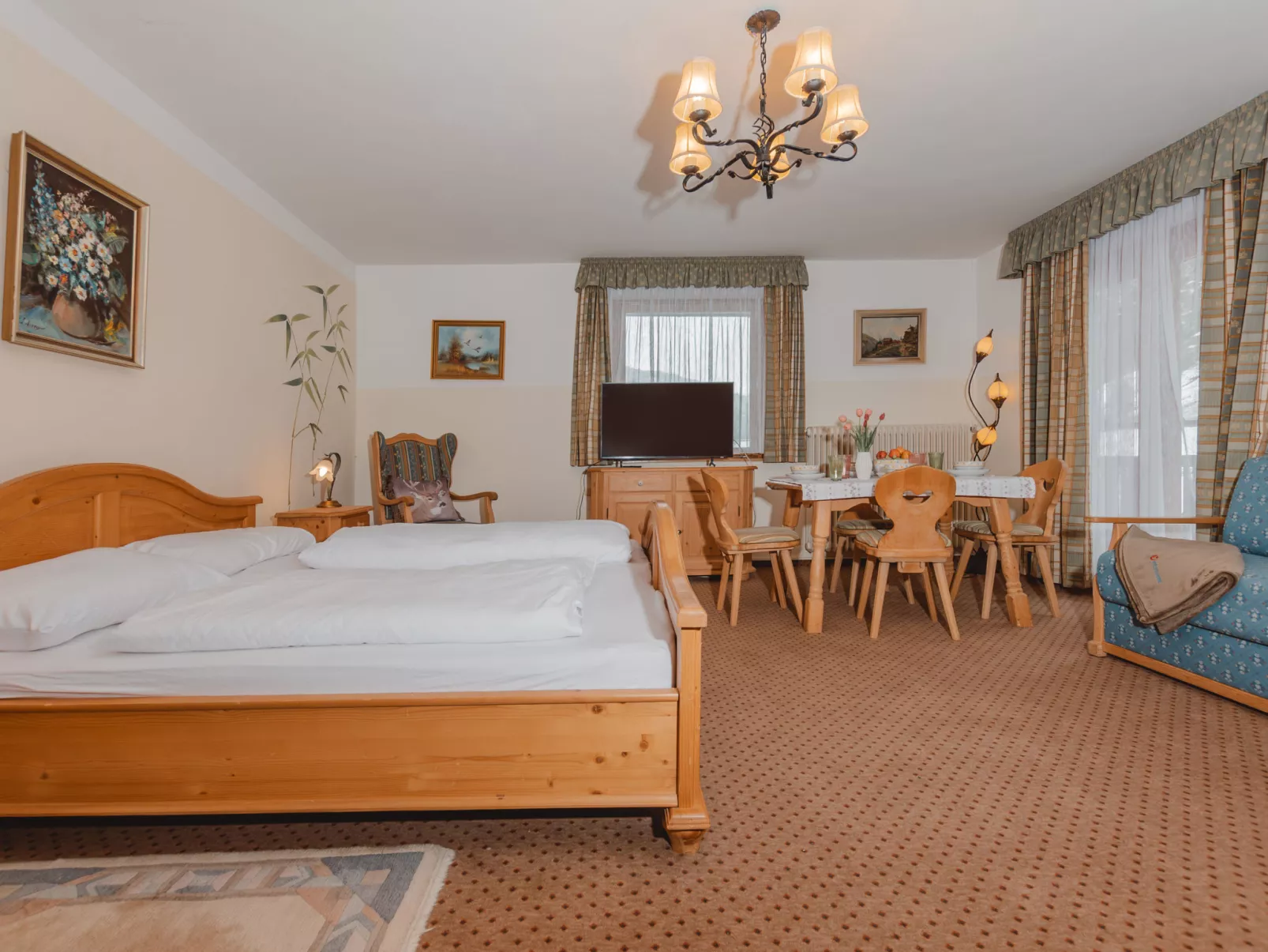 Haus Kötschach-Inside