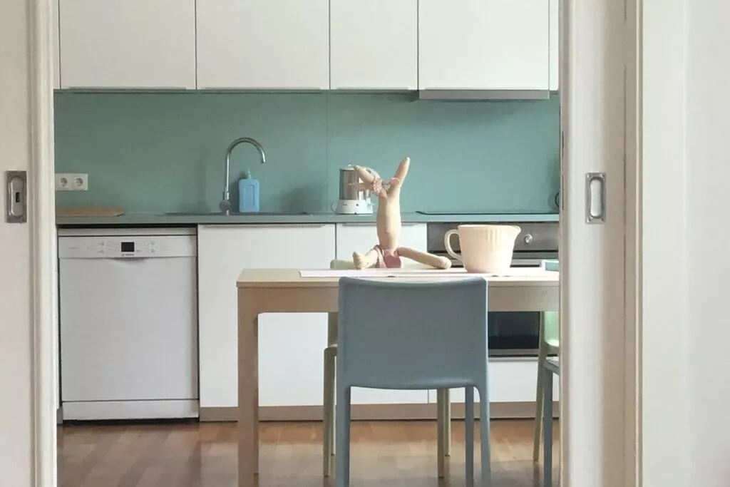 99830-Kitchen
