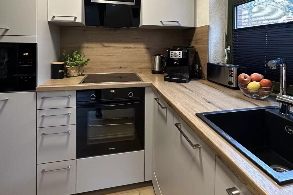 456812-Kitchen